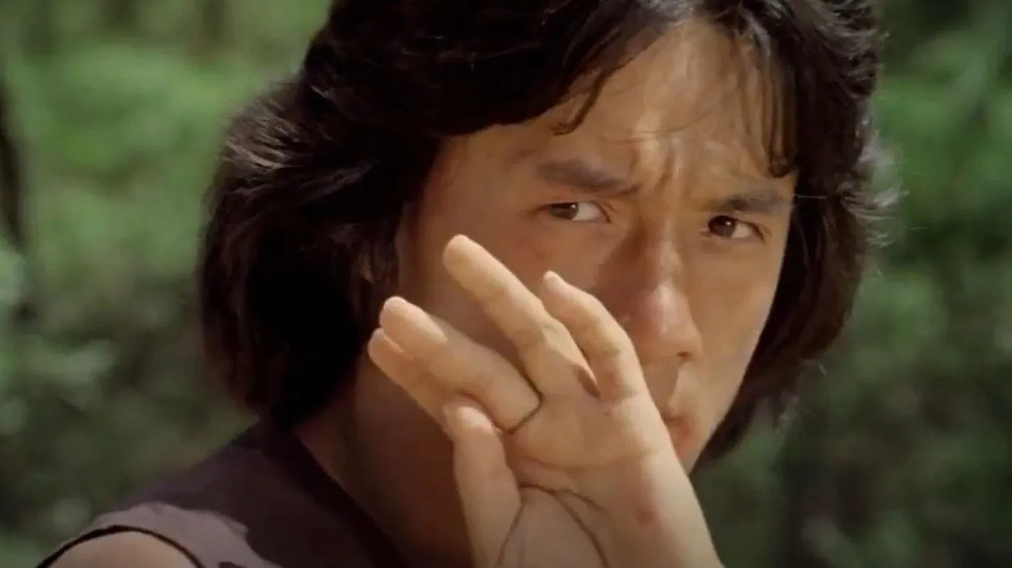 Altın Yumruk - Drunken Master (1978) 1978, Aksiyon, Jackie Chan, Jeong-lee Hwang, Komedi, Siu-Tin Yuen, Yuen Woo-Ping