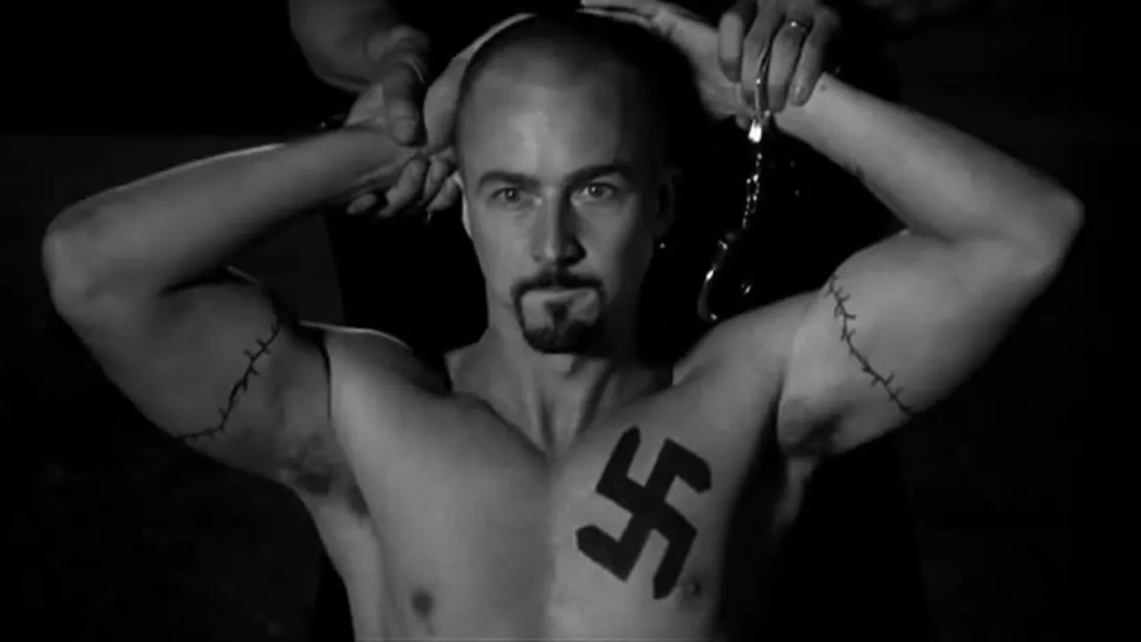 Geçmişin Gölgesinde - American History X (1998) 1998, Beverly D'Angelo, David McKenna, Dram, Edward Furlong, Edward Norton, Jennifer Lien, Suç, Tony Kaye