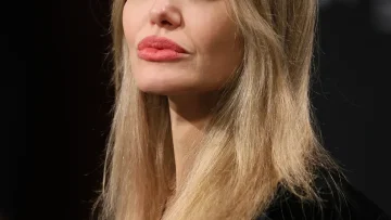 Angelina Jolie: Güç, Yetenek ve Şefkatin Hollywood İkonu