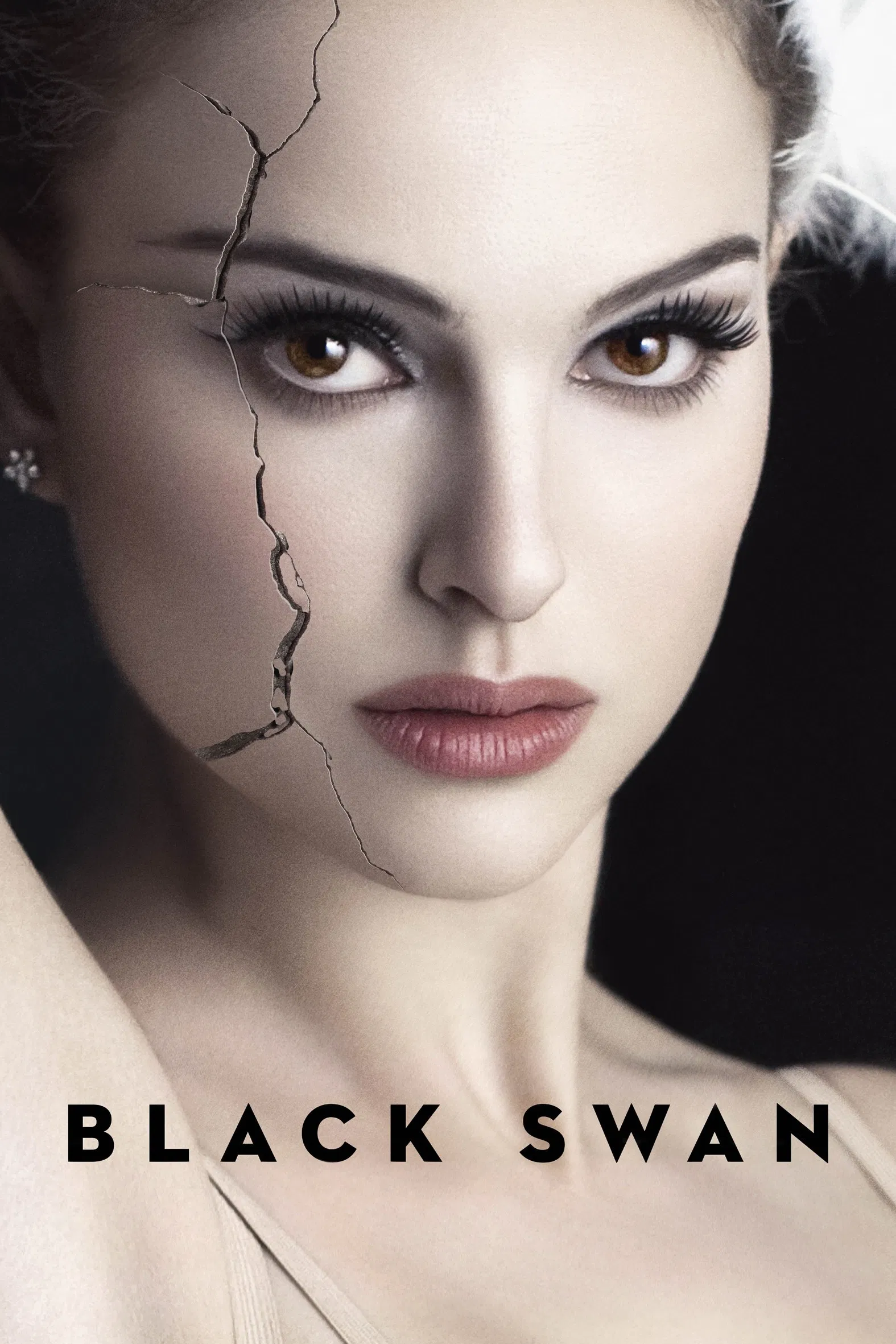 Gerilim Seviyesini Yükselten En İyi 10 Psikolojik Film 2 Black Swan, psikolojik film arayanlara ilaç gibi gelecek.