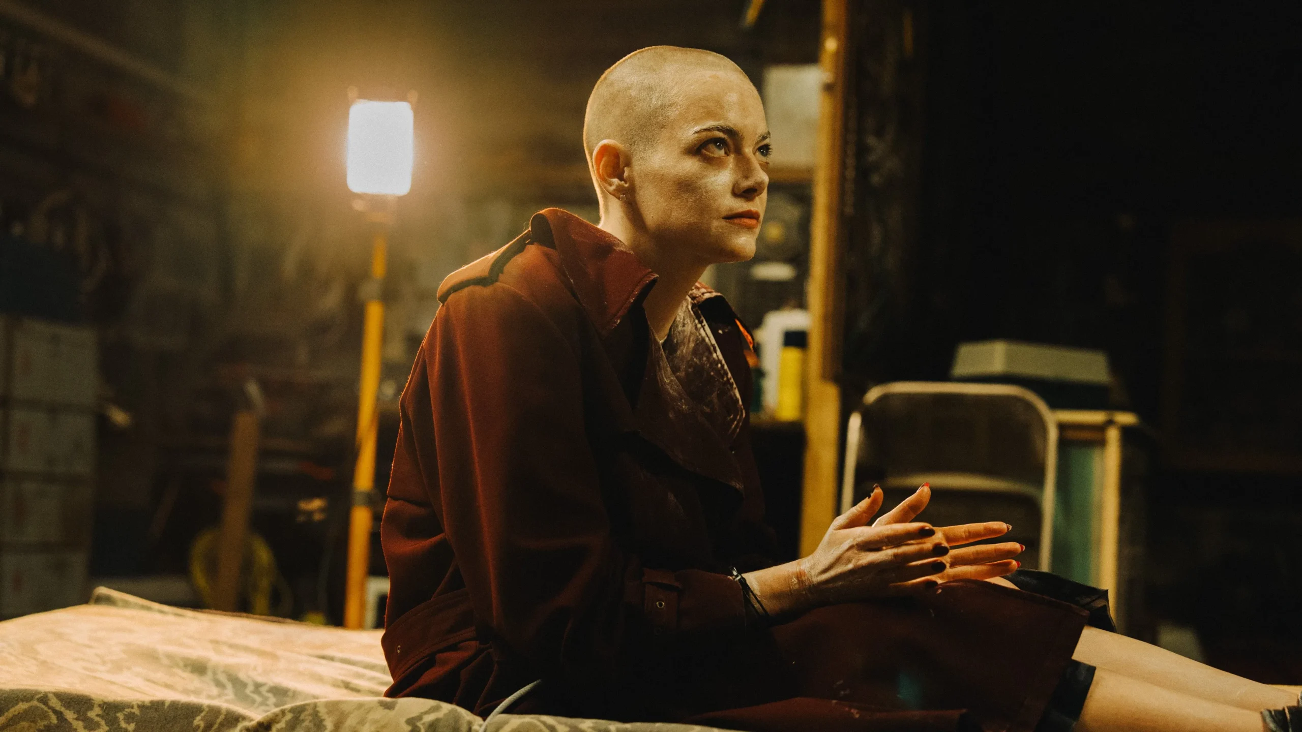Bugonia (2025) 2025, Aidan Delbis, Bilim Kurgu, Emma Stone, Jang Joon-hwan, Jesse Plemons, Komedi, Suç, Will Tracy, Yorgos Lanthimos