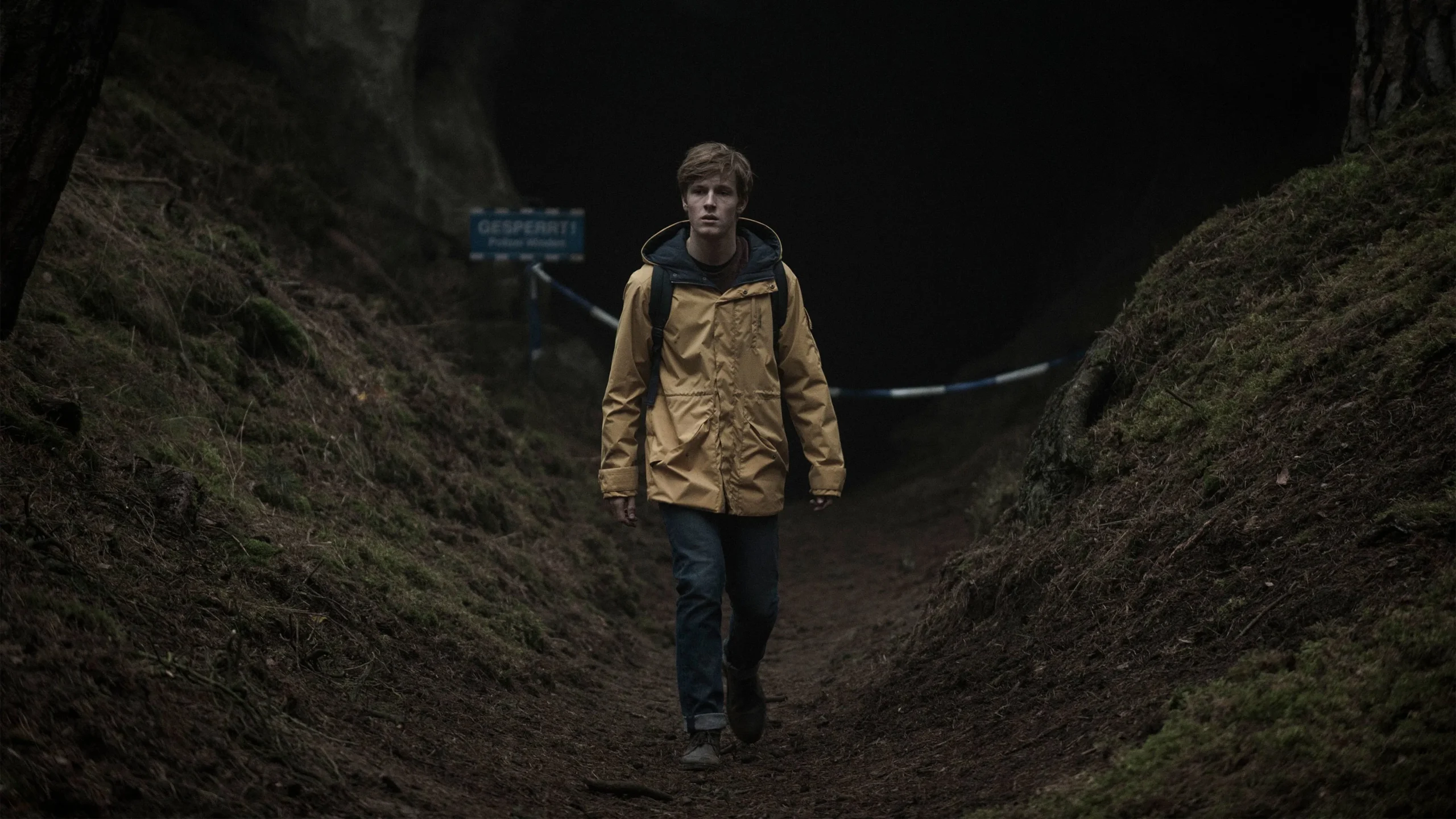 Dark (2017–2020) Bilim Kurgu, Dram, Gerilim, Gizem, Suç