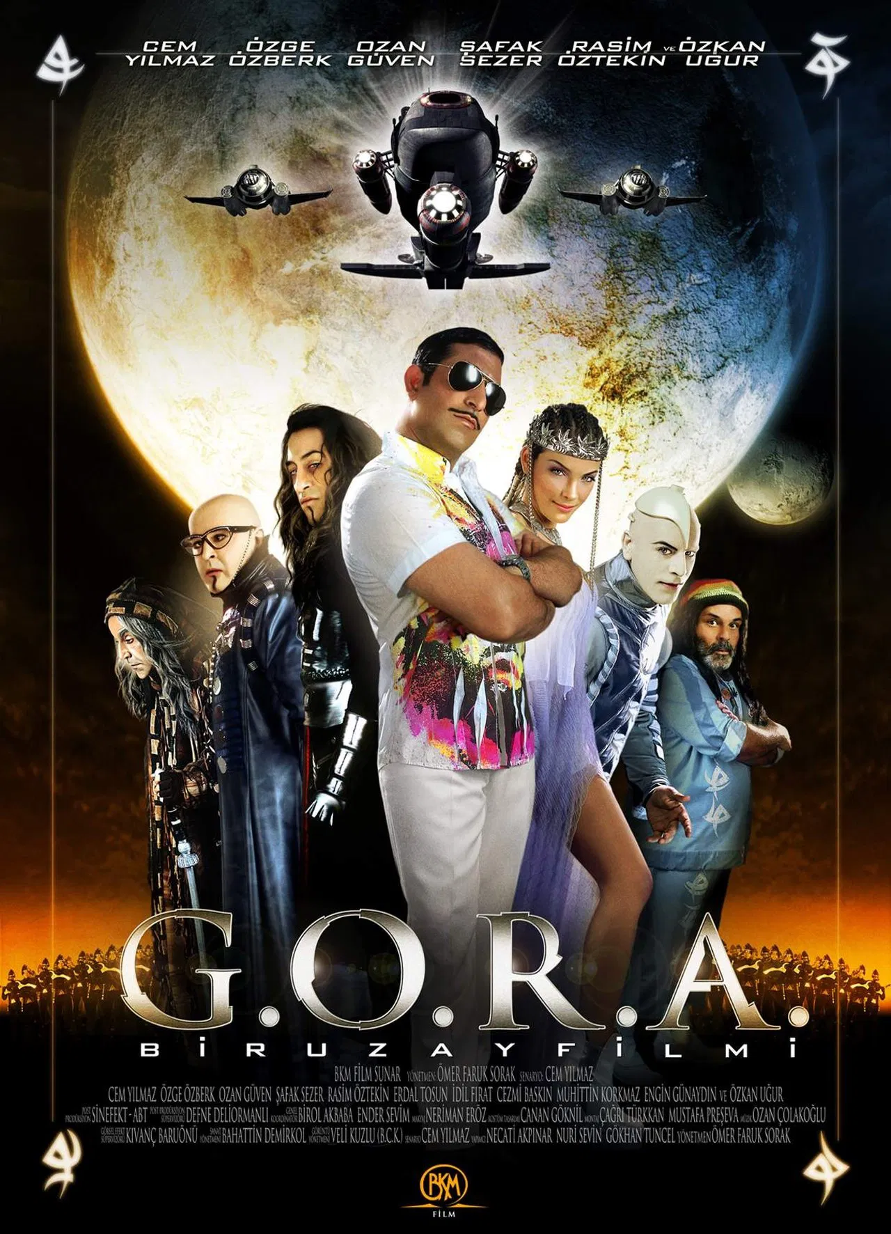 G.O.R.A. - 2004 2 G.O.R.A. - 2004 2004, Bilim Kurgu, Cem Yılmaz, Cezmi Baskın, Engin Günaydın, Erdal Tosun, İdil Fırat, Komedi, Macera, Ömer Faruk Sorak, Ozan Güven, Özge Özberk, Özgü Namal, Özkan Uğur, Rasim Öztekin, Şafak Sezer