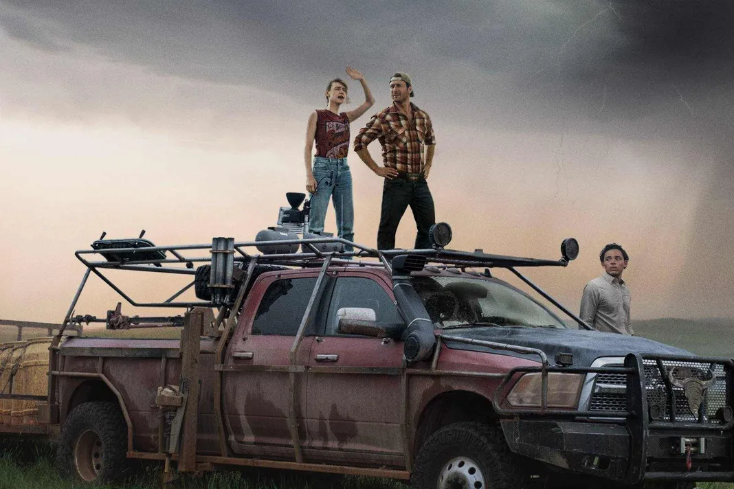 Kasırgalar - Twisters (2024) 2024, Aksiyon, Anthony Ramos, Daisy Edgar-Jones, Gerilim, Glen Powell, Joseph Kosinski, Lee Isaac Chung, Macera, Mark L. Smith, Michael Crichton
