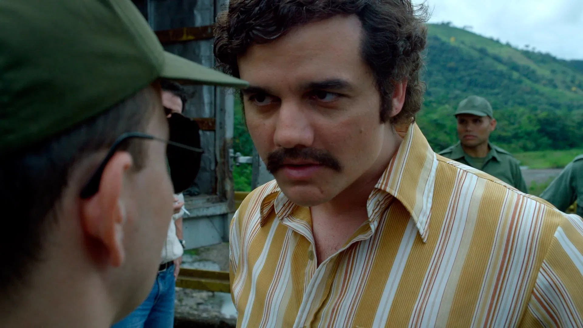 Narcos (2015-2017) Biyografi, Dram, Gerilim, Suç