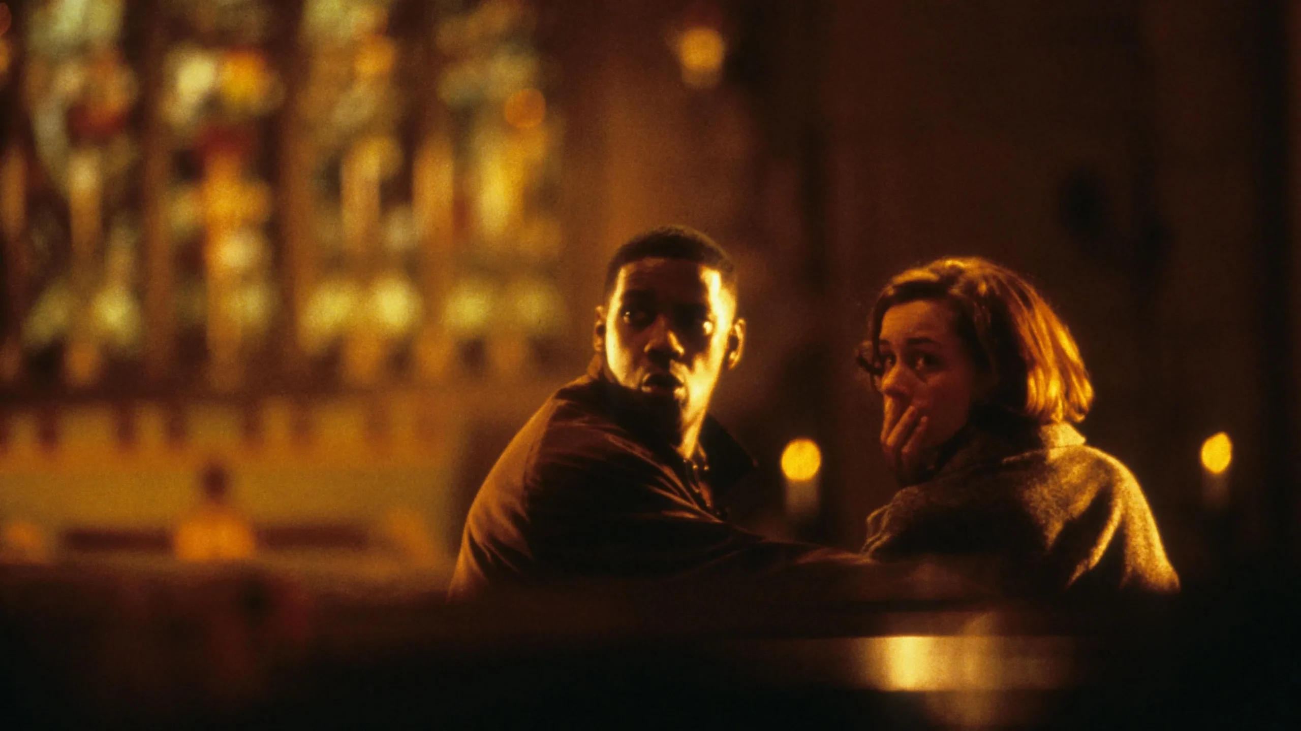 Cani Ruh - Fallen (1998) Aksiyon, Denzel Washington, Donald Sutherland, Dram, Embeth Davidtz, Fantastik, Gerilim, Gizem, Gregory Hoblit, James Gandolfini, John Goodman, Nicholas Kazan, Suç