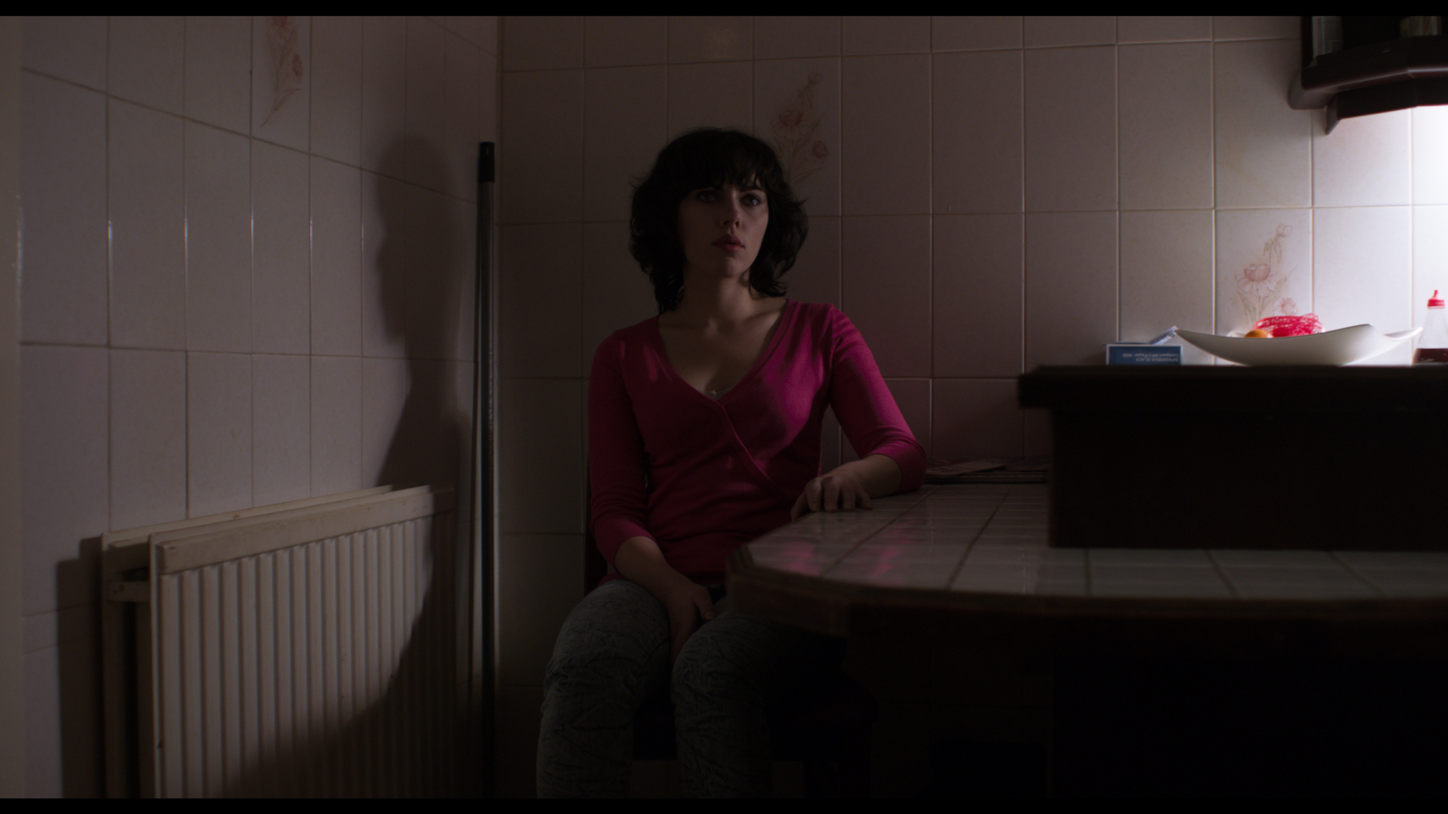 Derinin Altında - Under The Skin (2013) 2013, Dram, Gerilim, Gizem, Jeremy McWilliams, Jonathan Glazer, Korku, Lynsey Taylor Mackay, Michel Faber, Scarlett Johansson, Walter Campbell
