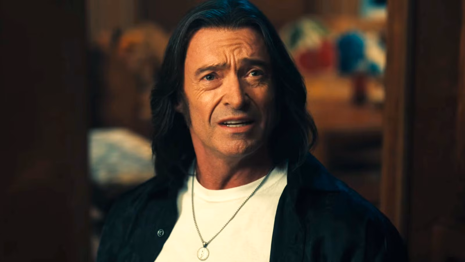 Hugh Jackman'ın yeni biyografik filmi Song Sung Blue, olumlu eleştiriler aldı.