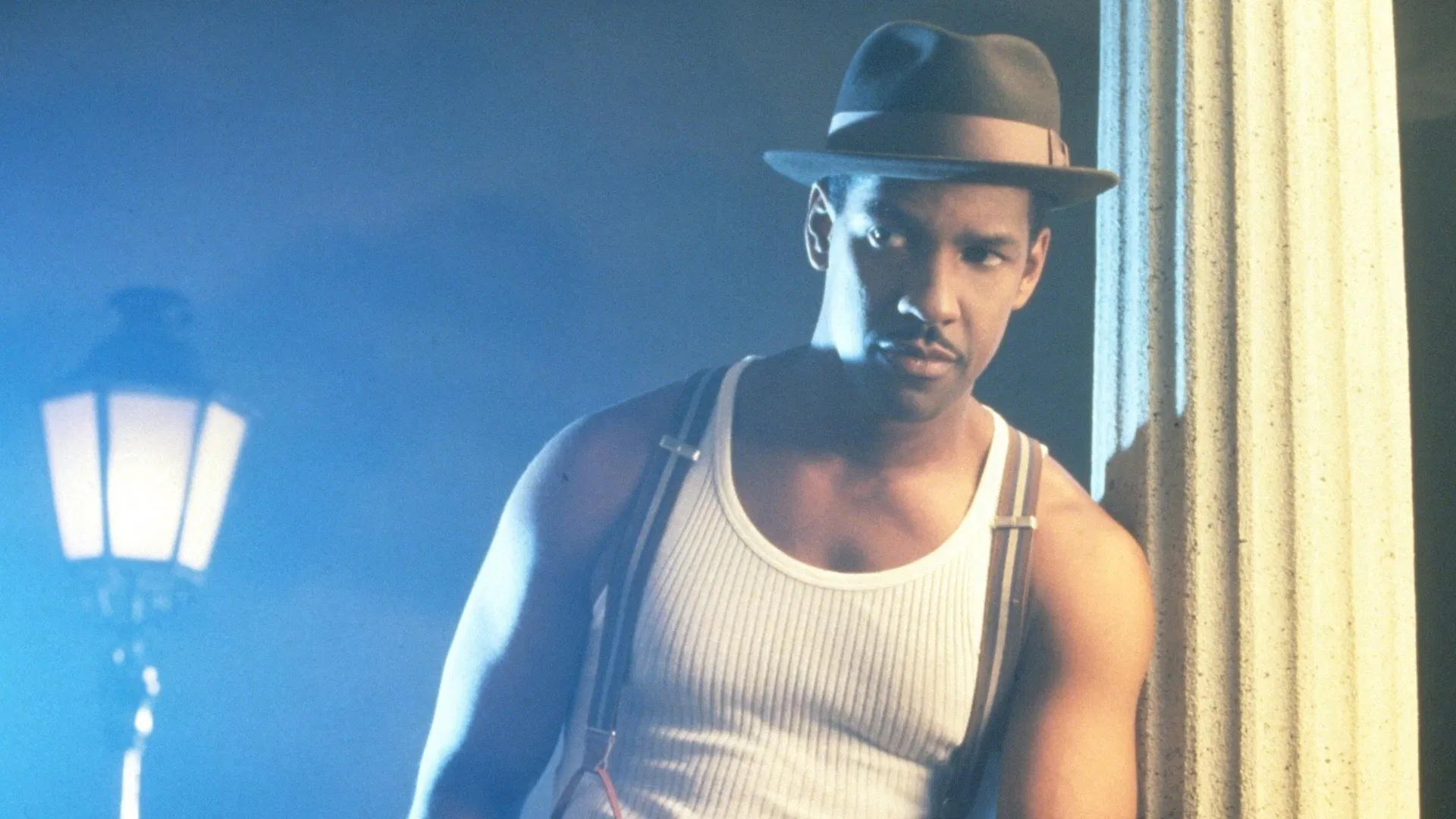 Mavi Elbiseli Şeytan - Devil in A Blue Dress (1995) 1995, Carl Franklin, Denzel Washington, Don Cheadle, Dram, Gerilim, Gizem, Jennifer Beals, Maury Chaykin, Suç, Tom Sizemore, Walter Mosley