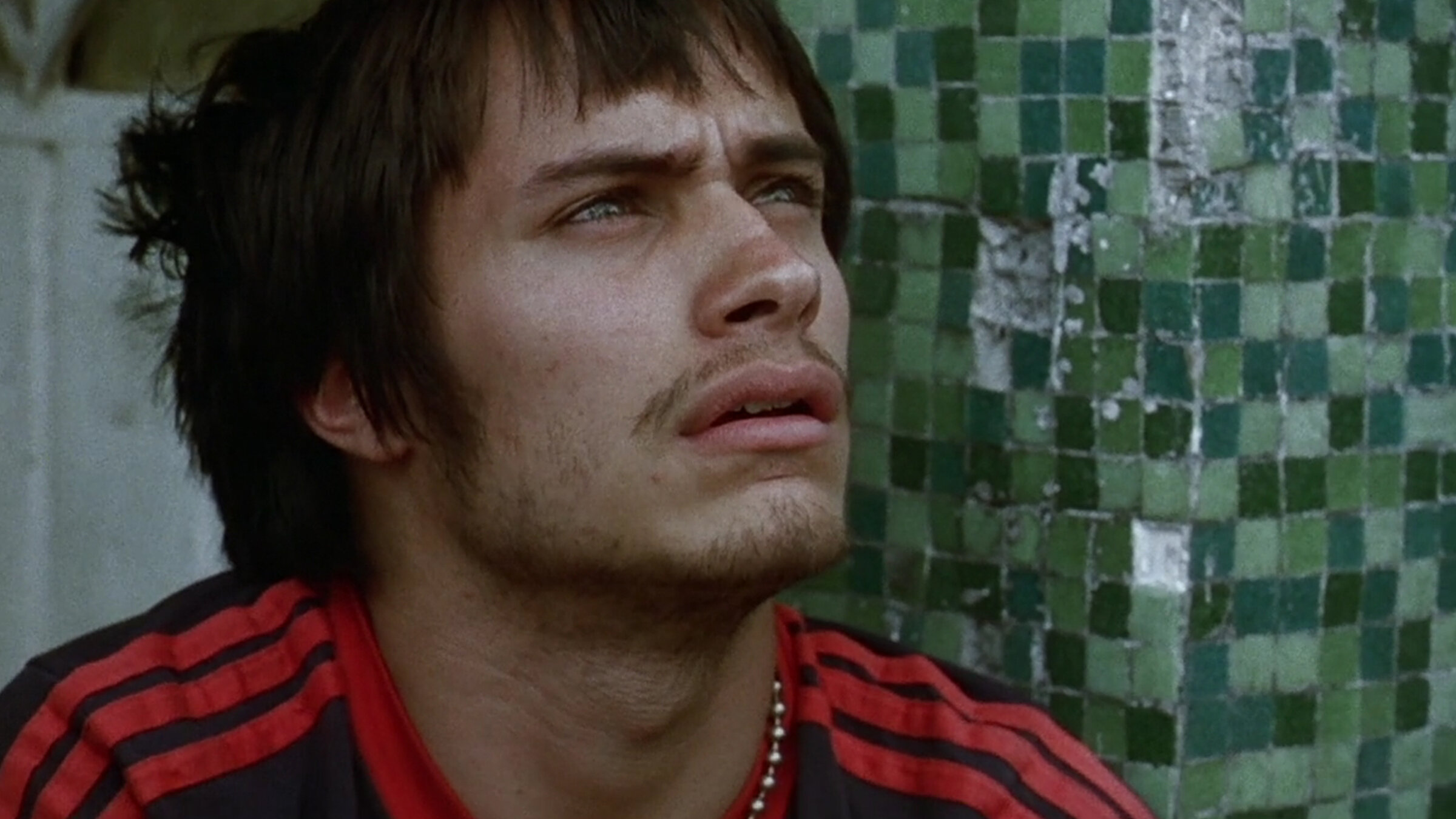Paramparça Aşklar Köpekler - Amores Perros (2000) 2000, Alejandro G. Iñárritu, Dram, Emilio Echevarria, Gael Garcia Bernal, Gerilim, Goya Toledo, Guillermo Arriaga