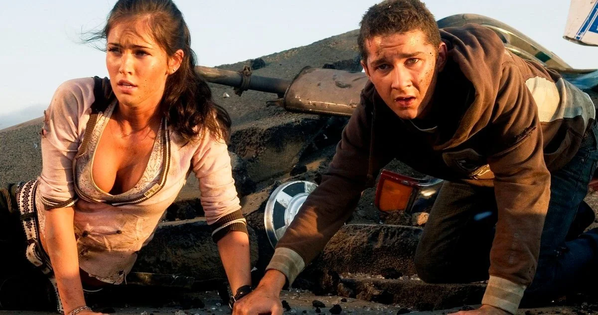 Usta aktör Shia Labeouf, Transformers'a geri dönecek iddiaları güçlendi.