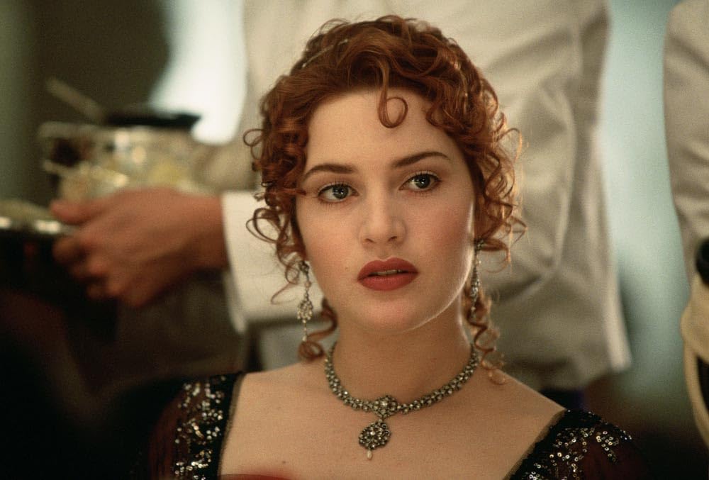 Efsane Titanic filminden Rose karakterine hayat veren Kate Winslet'in fotoğrafı.