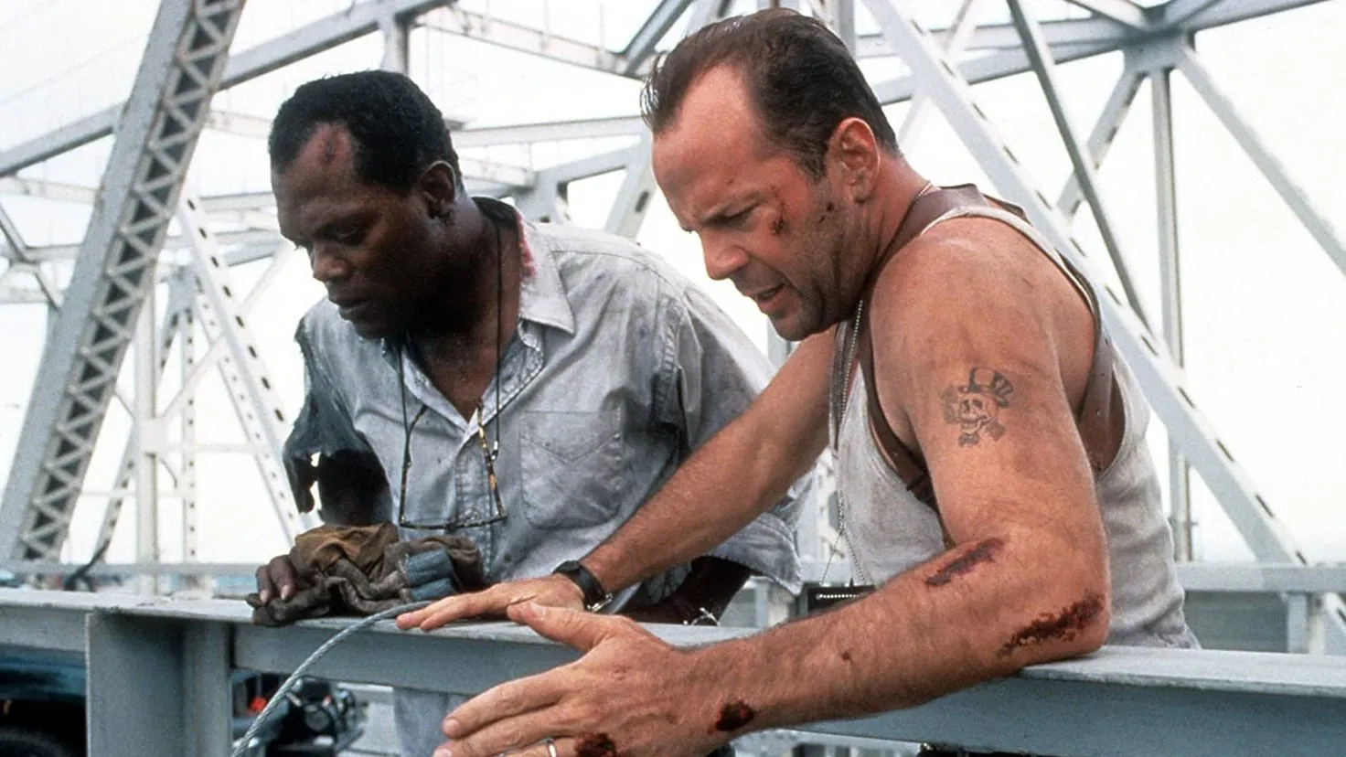 Zor Ölüm 3 - Die Hard with a Vengeance (1995) 1995, Aksiyon, Bruce Willis, Colleen Camp, Gerilim, Graham Greene, Jeremy Irons, John McTiernan, Jonathan Hensleigh, Larry Bryggman, Macera, Roderick Thorp, Samuel L. Jackson