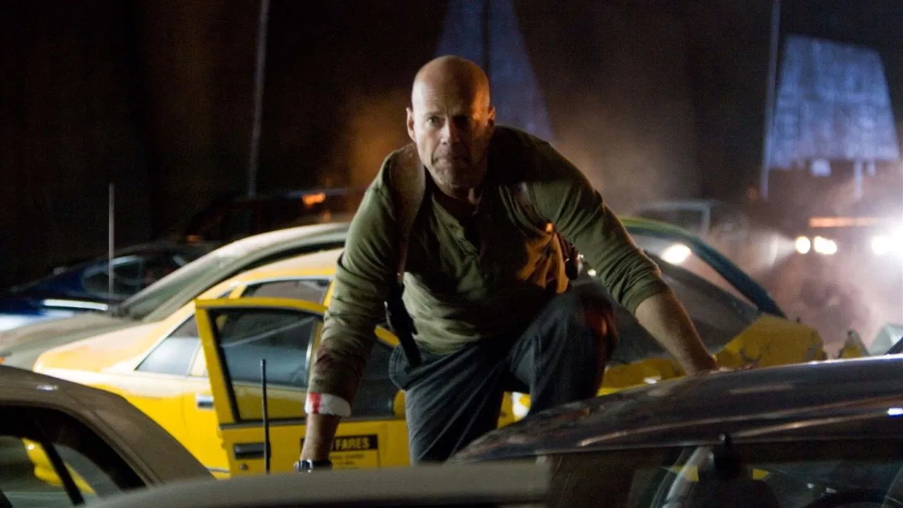 Zor Ölüm 4 - Life Free or Die Hard (2007) 2007, Aksiyon, Andrew Friedman, Bruce Willis, Cliff Curtis, Gerilim, John Carlin, Jonathan Sadowski, Justin Long, Len Wiseman, Maggie Q, Mark Bomback, Roderick Thorp, Timothy Olyphant