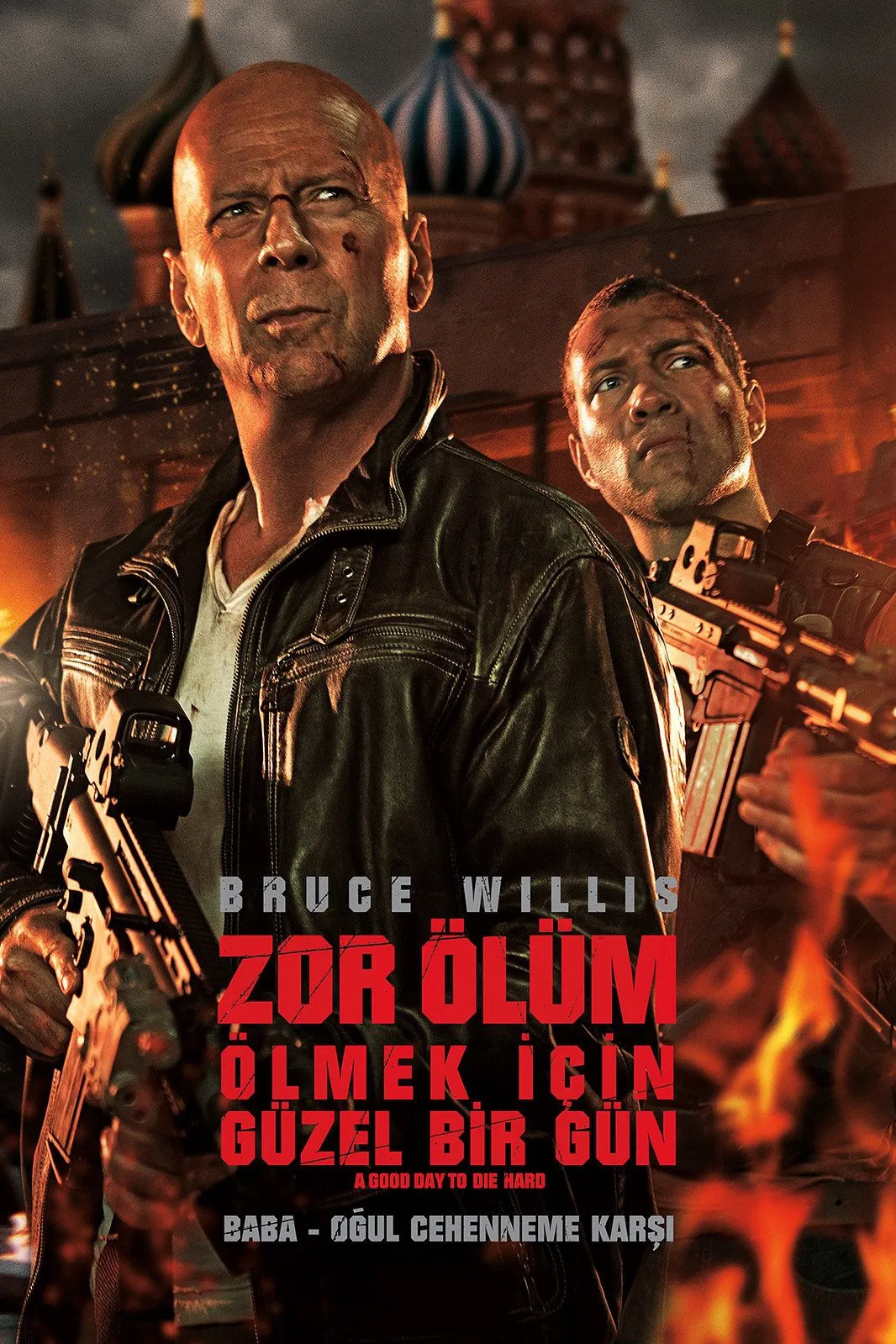 Zor Ölüm 5 filminin Türkçe afişi.