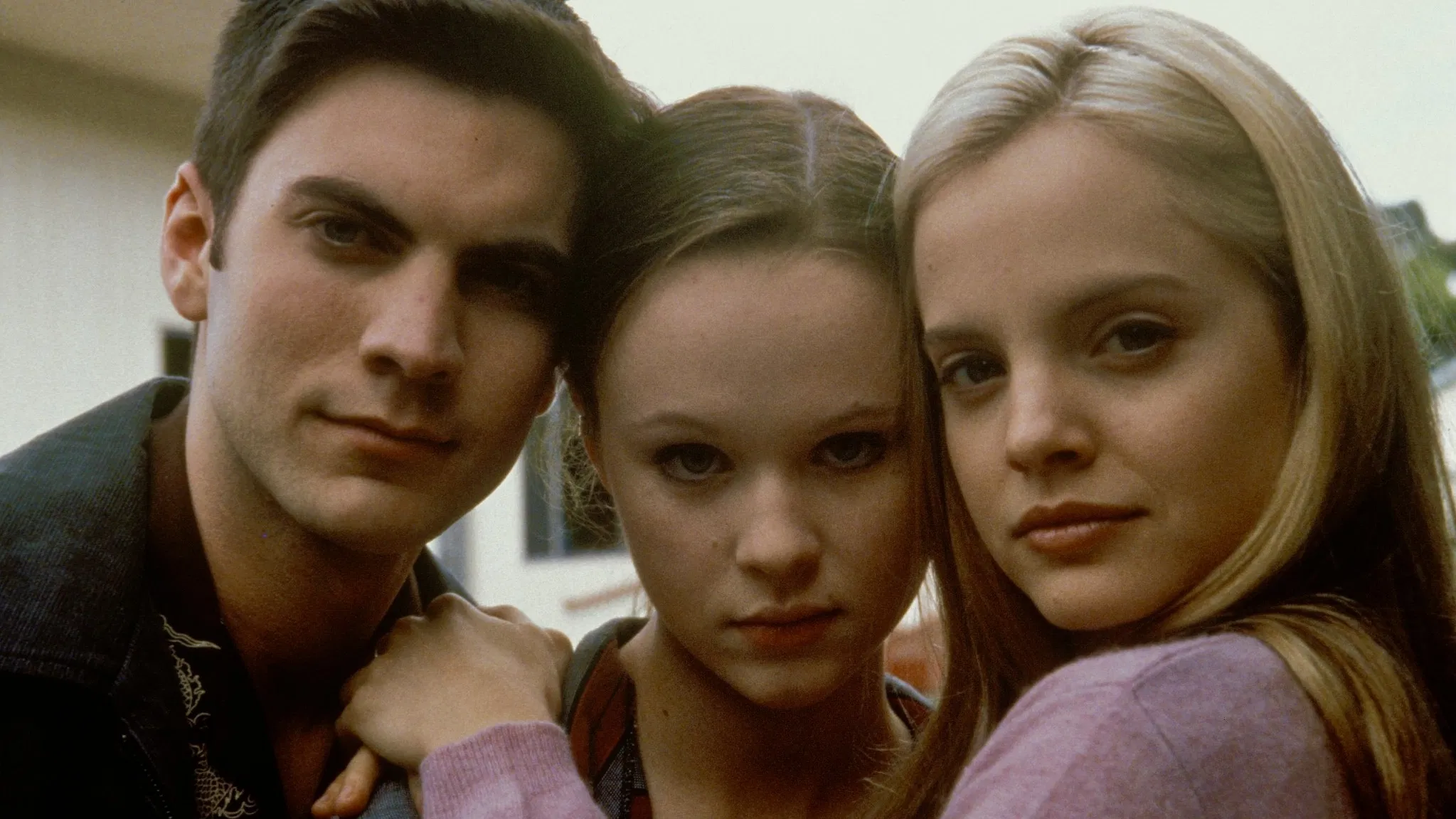 Amerikan Güzeli – American Beauty (1999) 1999, Alan Ball, Allison Janney, Annette Bening, Chris Cooper, Dram, Kevin Spacey, Komedi, Mena Suvari, Peter Gallagher, Sam Mendes, Scott Bakula, Thora Birch, Wes Bentley