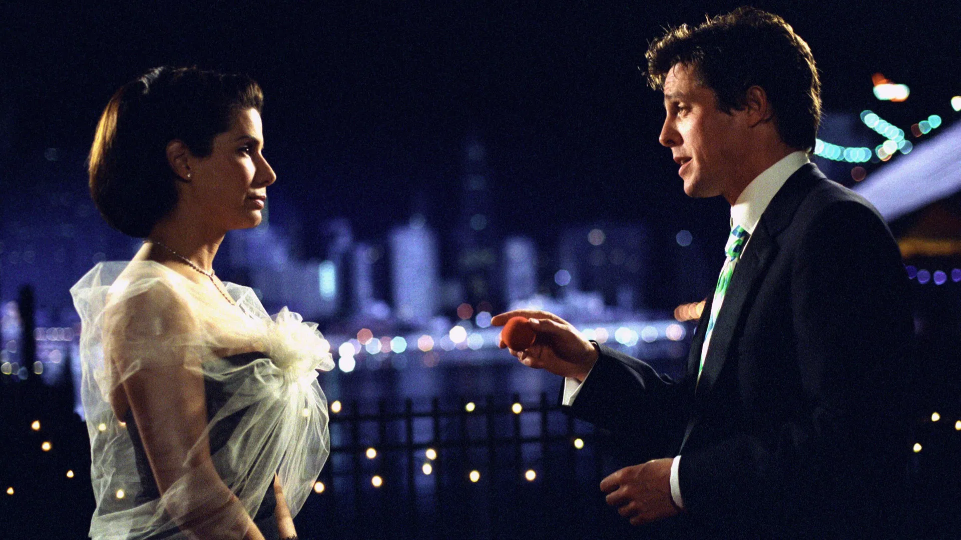 Aşka İki Hafta - Two Weeks Notice (2002) 2002, Alicia Witt, Dana Ivey, Dorian Missick, Heather Burns, Hugh Grant, Komedi, Marc Lawrence, Robert Klein, Romantik, Sandra Bullock