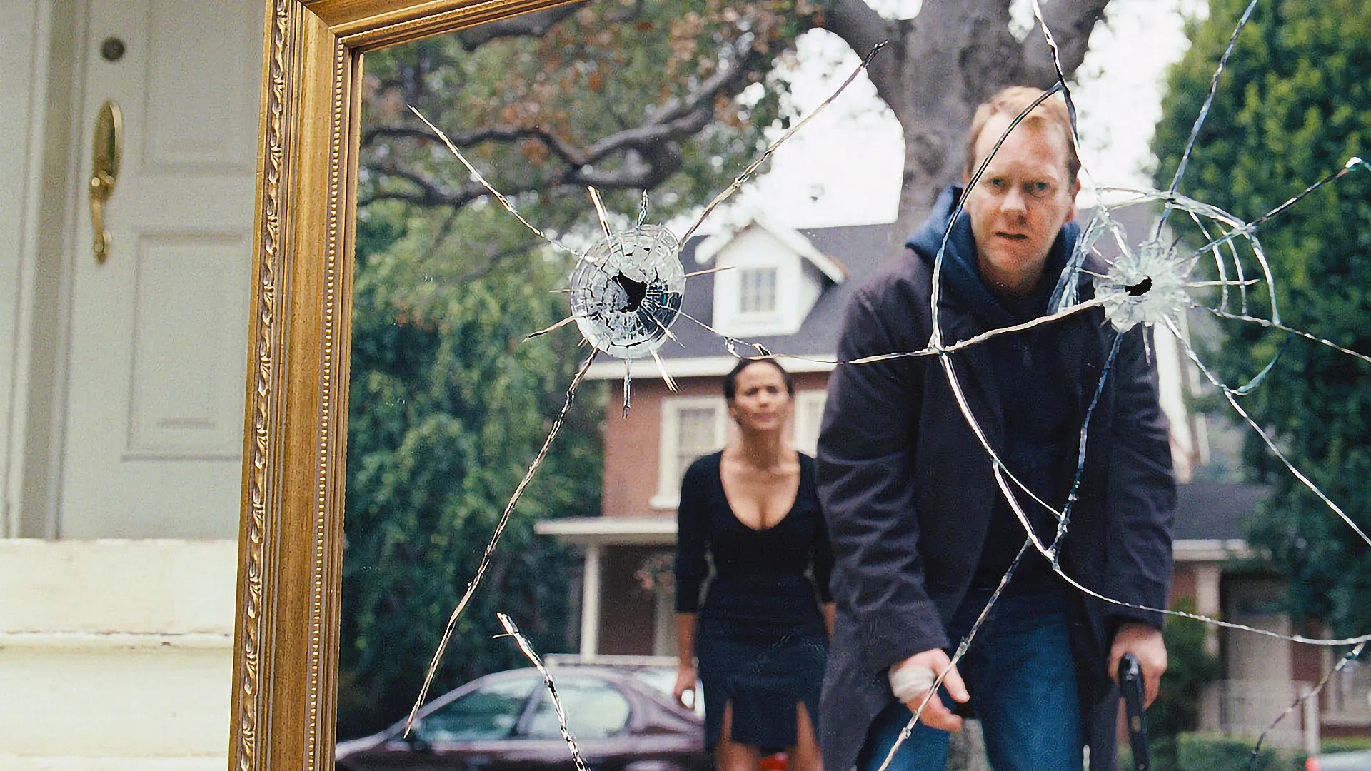 Aynalar - Mirrors (2008) 4 Aynalar - Mirrors (2008) 2008, Alexandre Aja, Amy Smart, Arika Gluck, Cameron Boyce, Gizem, Gregory Levasseur, Kiefer Sutherland, Kim Sung-ho, Korku, Mary Beth Peil, Paula Patton