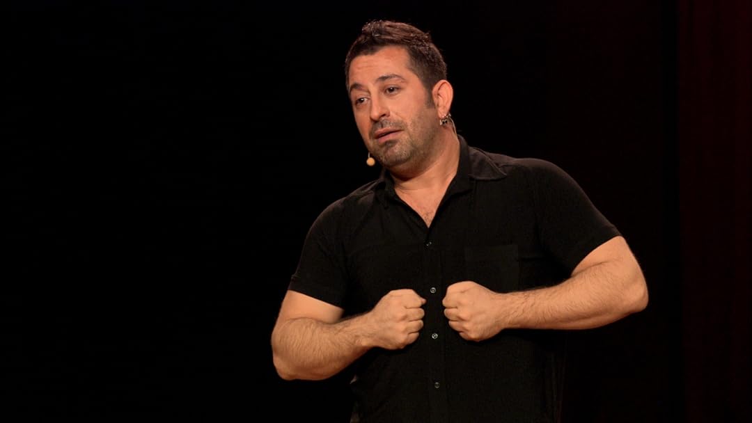 CMYLMZ (2008) 2 CMYLMZ (2008) Stand-up gösterisinden bir fotoğraf..
