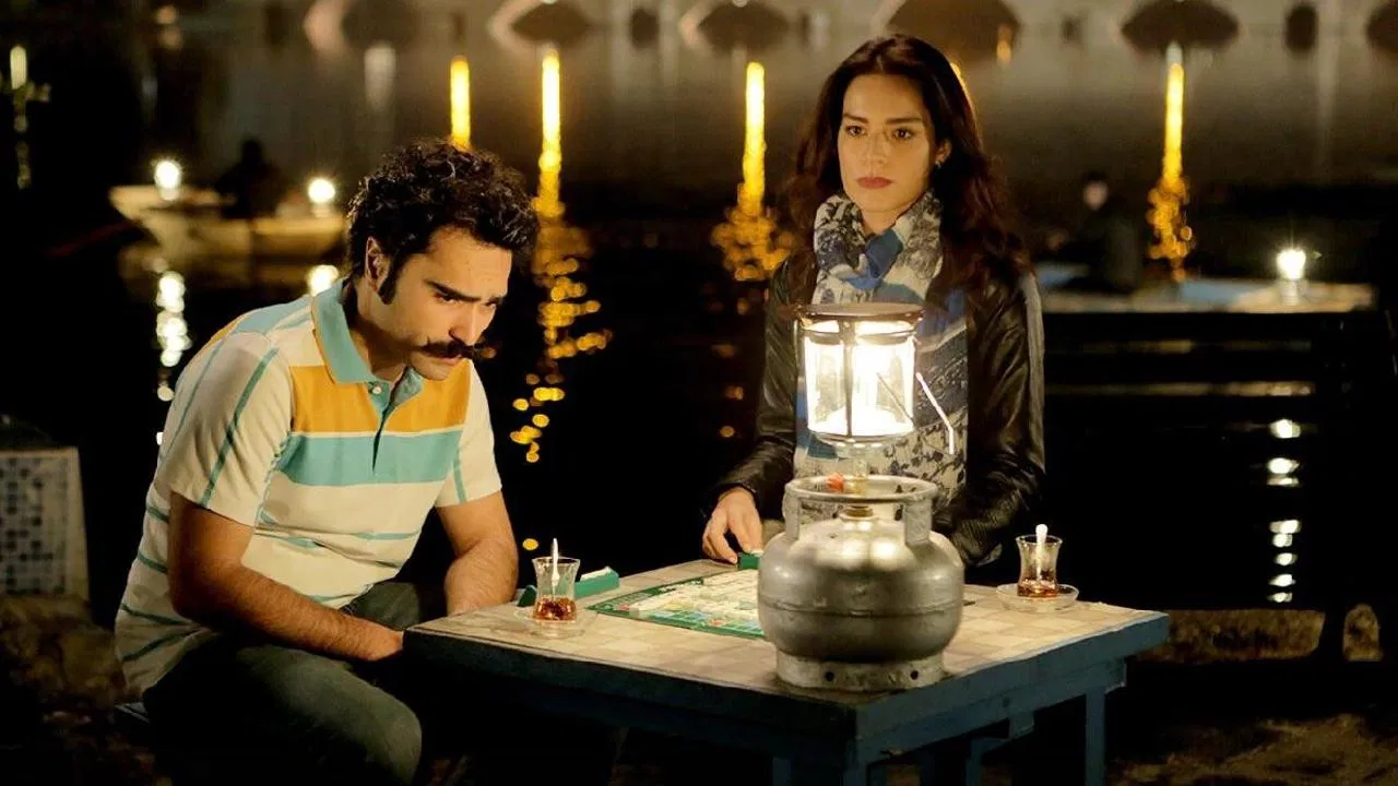 Deli Aşk (2017) 4 2017 yapımı yerli film Deli Aşk'tan bir fotoğraf.