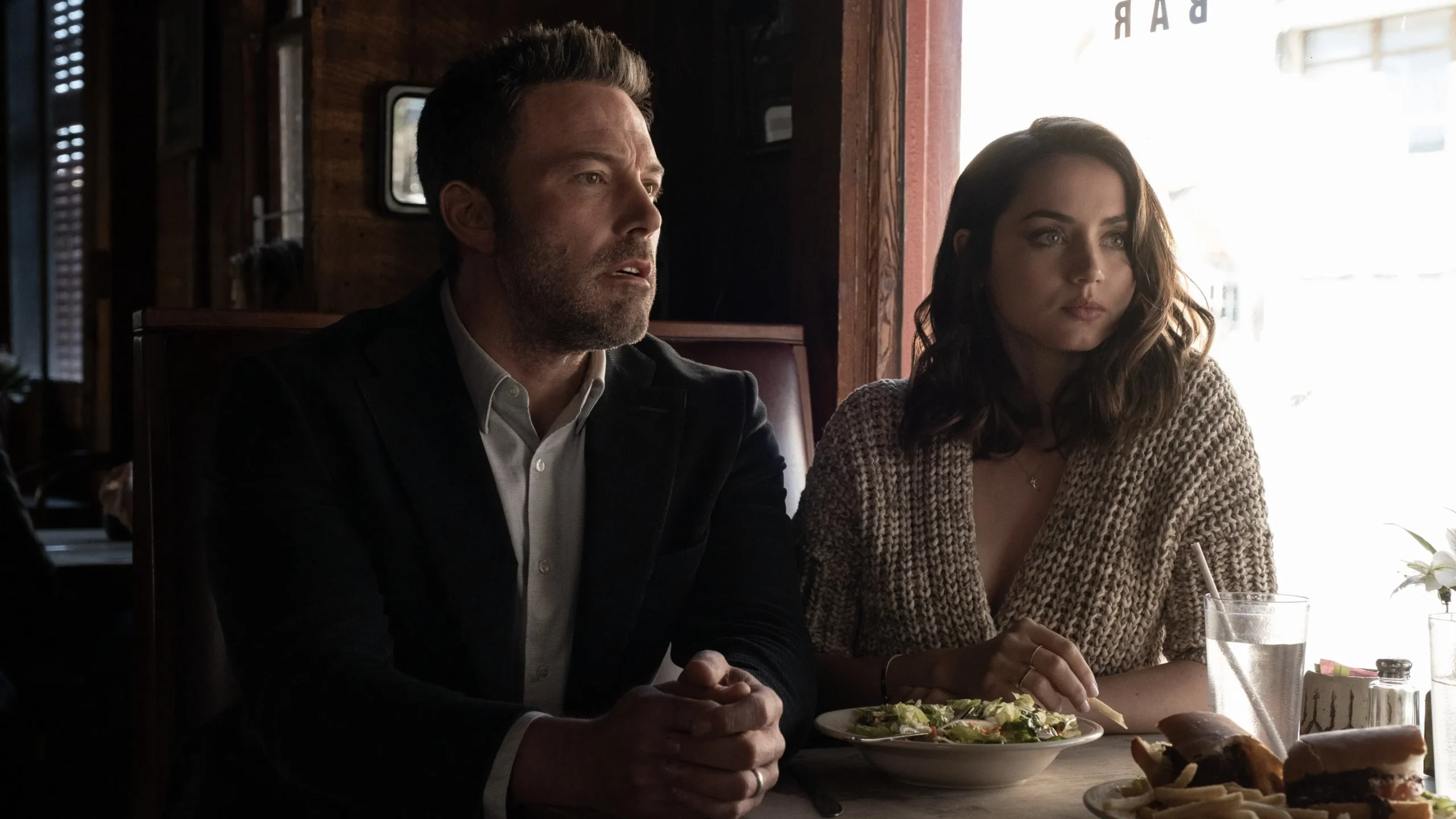 Derin Sular - Deep Water (2022) 2022, Adrian Lyne, Ana de Armas, Ben Affleck, Dash Mihok, Dram, Gerilim, Gizem, Grace Jenkins, Kristen Connolly, Patricia Highsmith, Rachel Blanchard, Romantik, Sam Levinson, Suç, Tracy Letts, Zach Helm