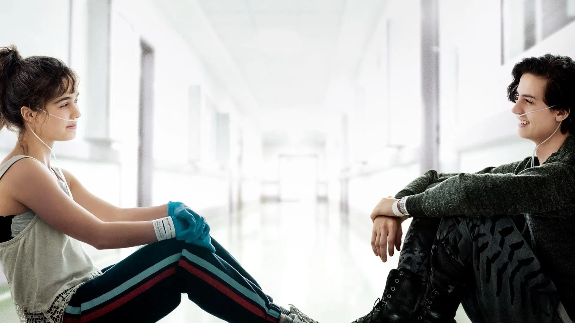 Five Feet Apart filminden bir fotoğraf.