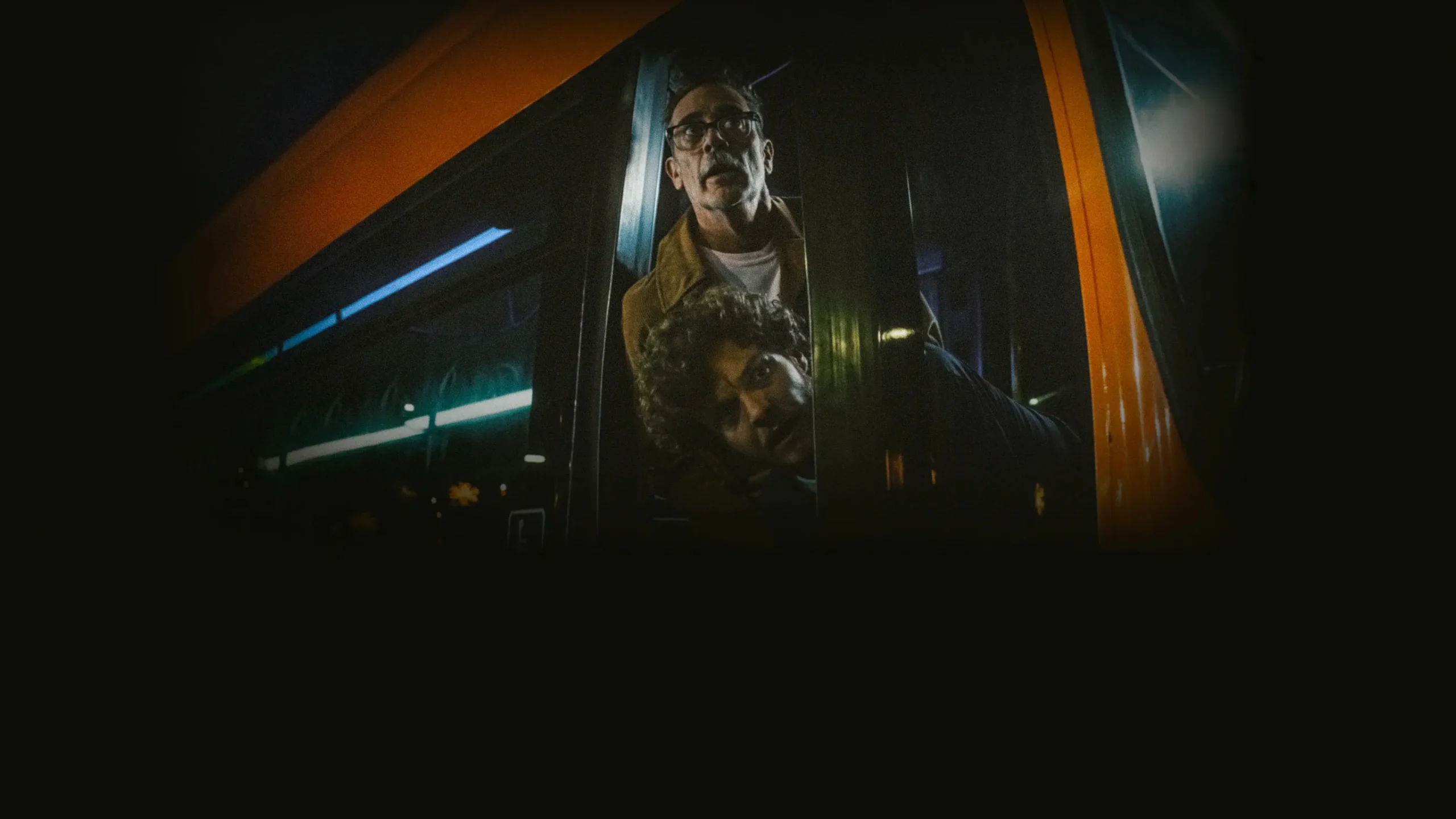 Neighborhood Watch (2025) 2 Neighborhood Watch (2025) 2025, Cecile Cubilo, Duncan Skiles, Gerilim, Harrison Stone, Jack Quaid, Jeffrey Dean Morgan, Malin Akerman, Sean Farley, Suç