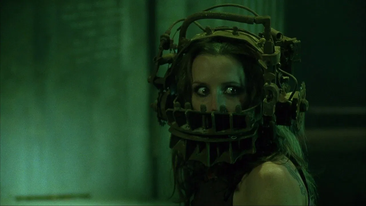Testere - Saw (2004) 4 Testere - Saw (2004) 2004, Benito Martinez, Cary Elwes, Danny Glover, Dina Meyer, Gerilim, Gizem, James Wan, Ken Leung, Korku, Leigh Whannell, Makenzie Vega, Michael Emerson, Mike Butters, Monica Potter, Ned Bellamy, Paul Gutrecht, Shawnee Smith, Tobin Bell