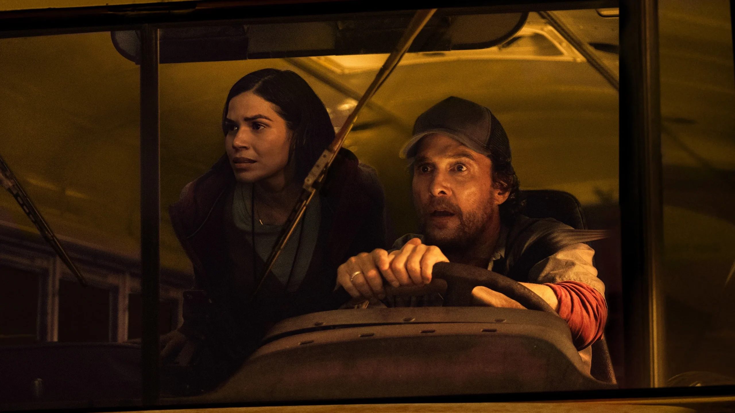 The Lost Bus (2025) 2 2025 yapımı sinema filmi The Lost Bus'tan bir fotoğraf.