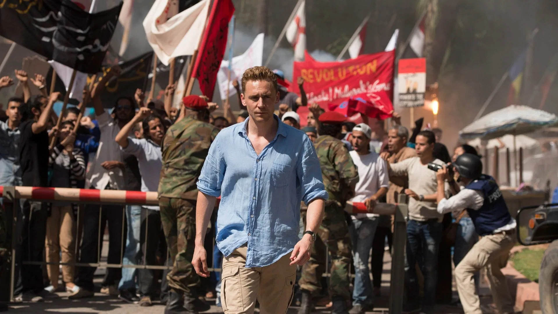 The Night Manager (2016- ) 2016, Alistair Petrie, David Farr, Dram, Elizabeth Debicki, Gerilim, Gizem, Hugh Laurie, Olivia Colman, Suç, Tom Hiddleston