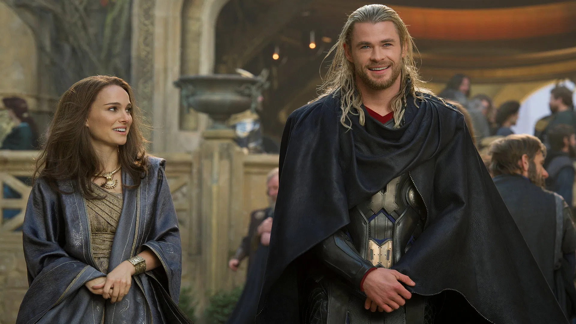 Thor: Karanlık Dünya filminden güzel bir fotoğraf.