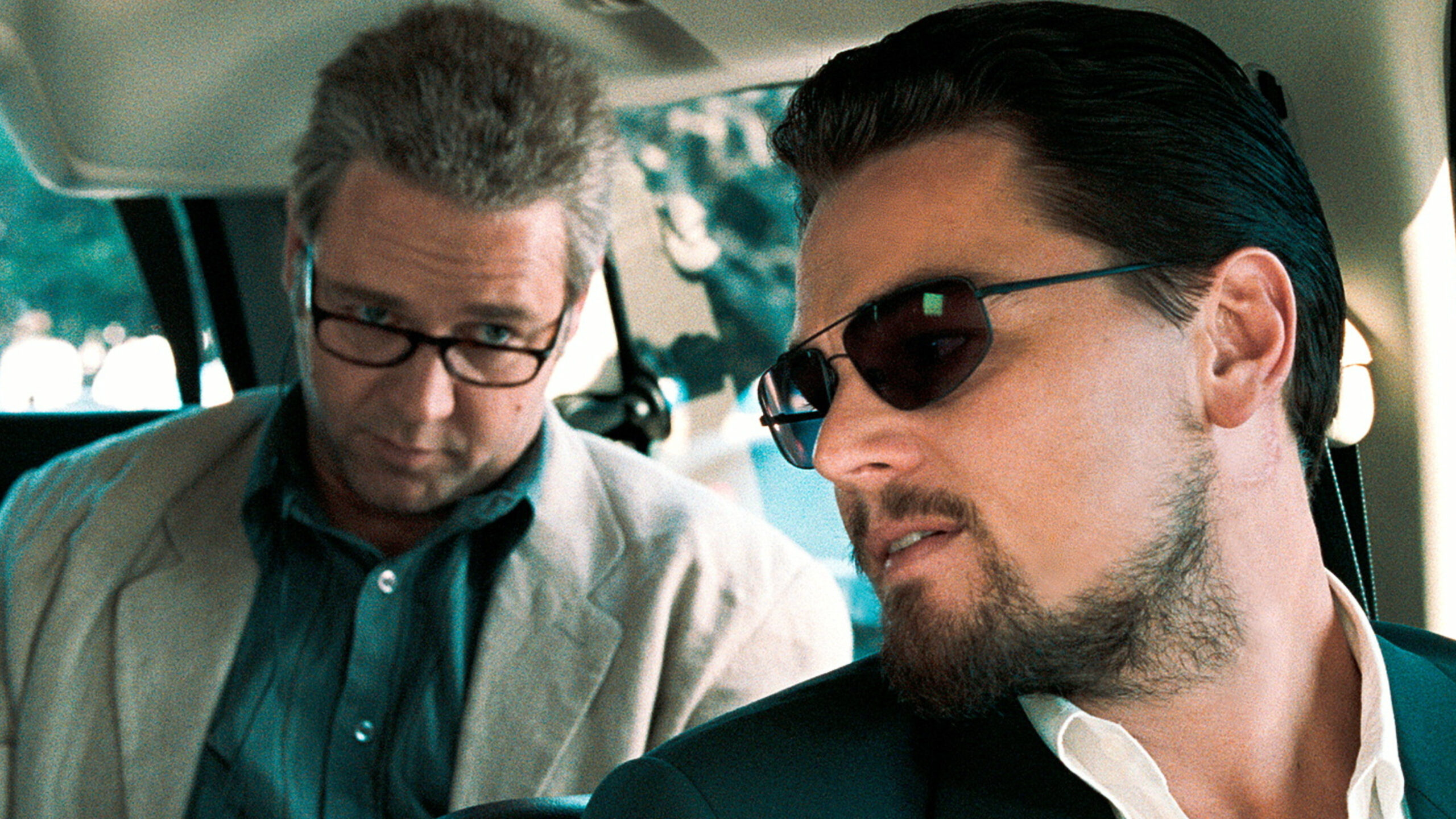 Yalanlar Üstüne - Body of Lies (2008) 2 Yalanlar Üstüne filminden güzel bir fotoğraf. Russell Crowe ve Leonardo DiCaprio.
