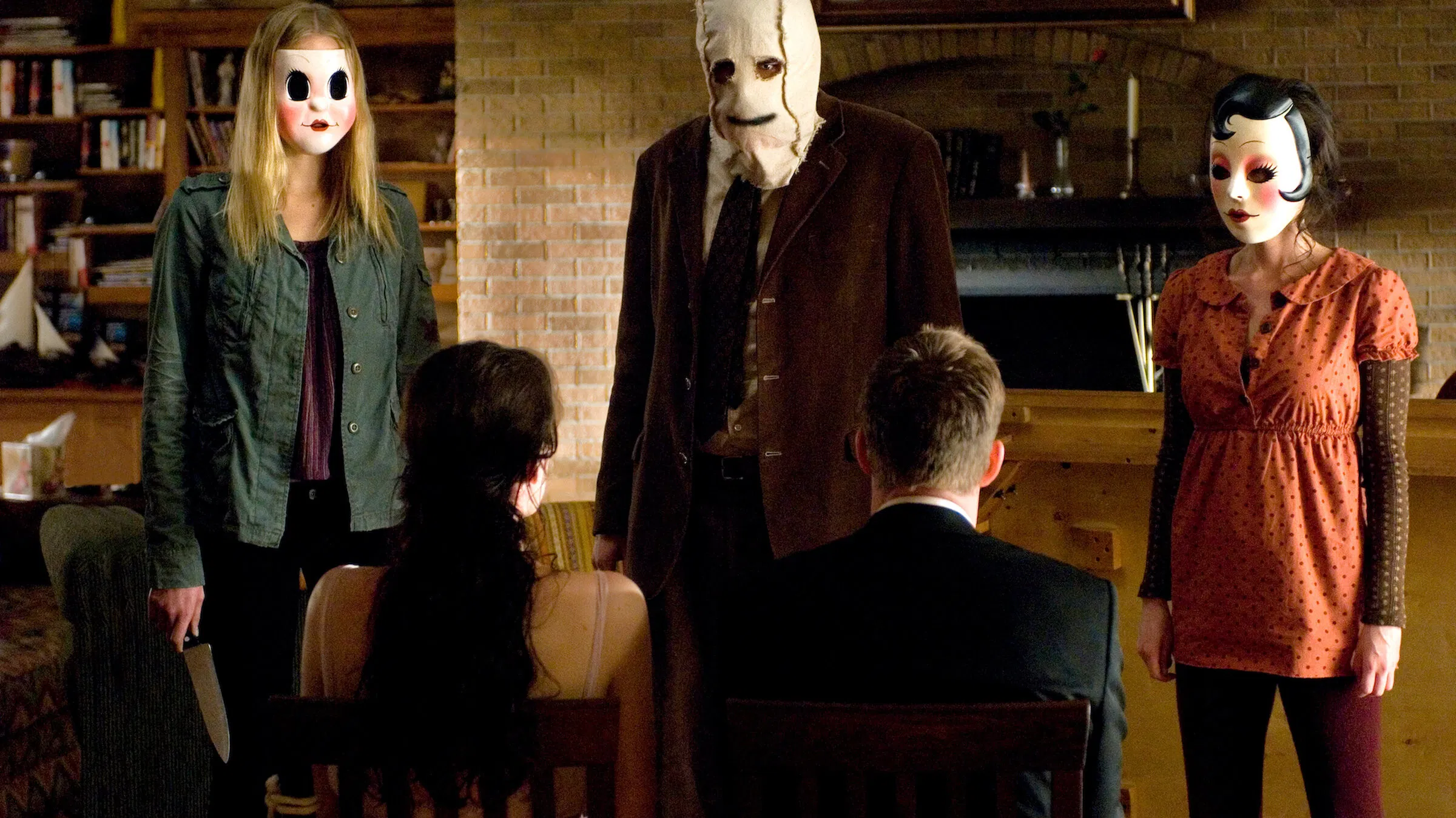 Ziyaretçiler - The Strangers filminden bir fotoğraf.