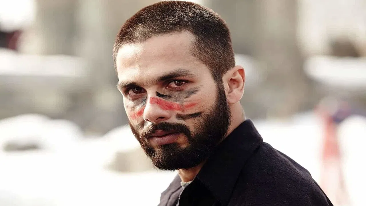 Haider (2014) Bollywood filminden bir fotoğraf.