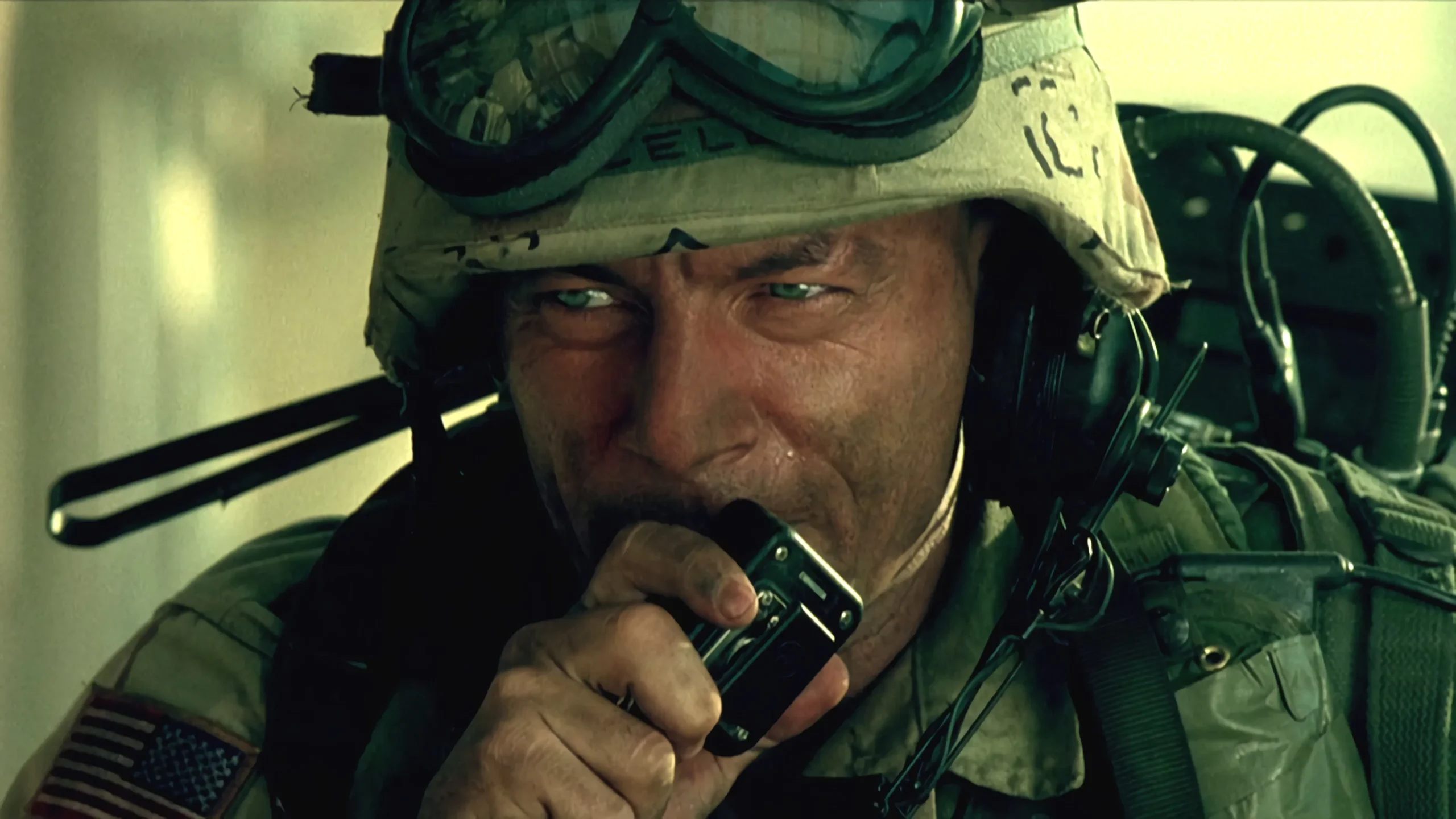 Kara Şahin Düştü - Black Hawk Down (2001) 2001, Aksiyon, Dram, Eric Bana, Ewan McGregor, Ewen Bremner, Gabriel Casseus, Josh Hartnett, Ken Nolan, Mark Bowden, Ridley Scott, Sam Shepard, Savaş, Tarih, Tom Sizemore, William Fichtner