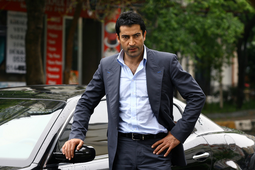 Kenan İmirzalıoğlu Kimdir? 4 Kenan İmirzalıoğlu Kimdir? Kenan İmirzalıoğlu