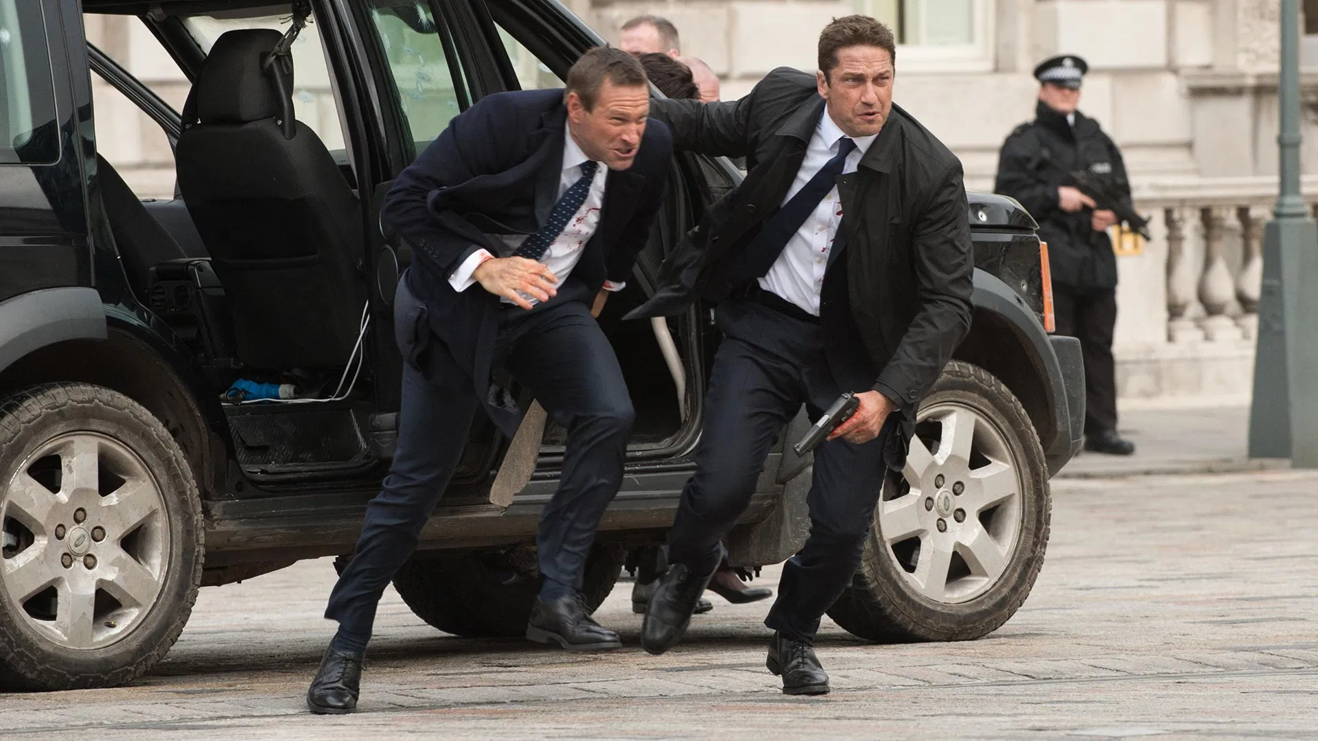 Kod Adı: Londra - London Has Fallen (2016) 2016, Aaron Eckhart, Adel Bencherif, Aksiyon, Alon Aboutboul, Babak Najafi, Christian Gudegast, Creighton Rothenberger, Gerard Butler, Gerilim, Katrin Benedikt, Morgan Freeman, Waleed Zuaiter