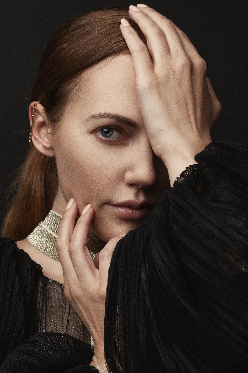 Meryem Uzerli Kimdir? Meryem Uzerli