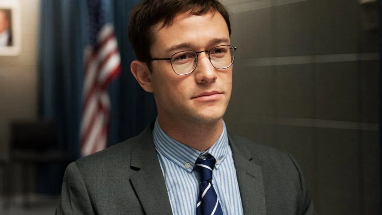 Snowden (2016) filminden bir fotoğraf.