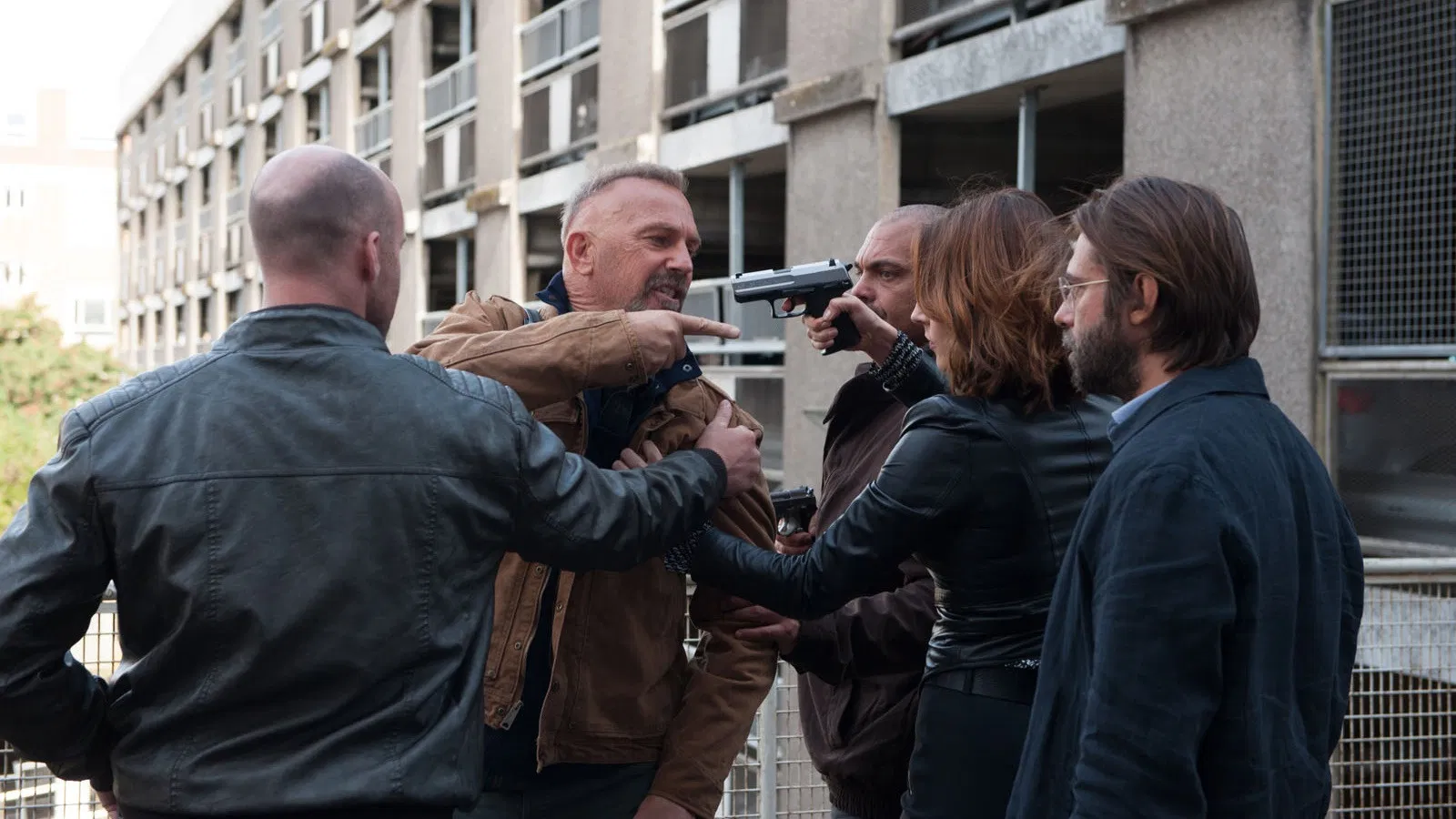 Suçlu - Criminal (2016) yapımı sinema filminden bir fotoğraf.