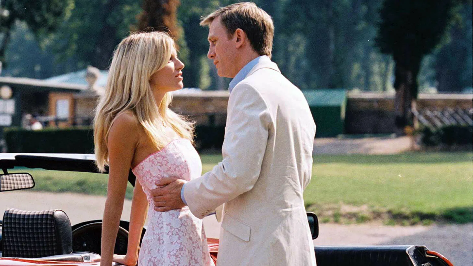 Bir Dilim Suç - Layer Cake (2004) 3 Bir Dilim Suç - Layer Cake (2004) 2004, Burn Gorman, Daniel Craig, Dram, Gerilim, J.J. Connolly, Jamie Foreman, Matthew Vaghn, Michael Gambon, Sally Hawkins, Sienna Miller, Suç, Tom Hardy