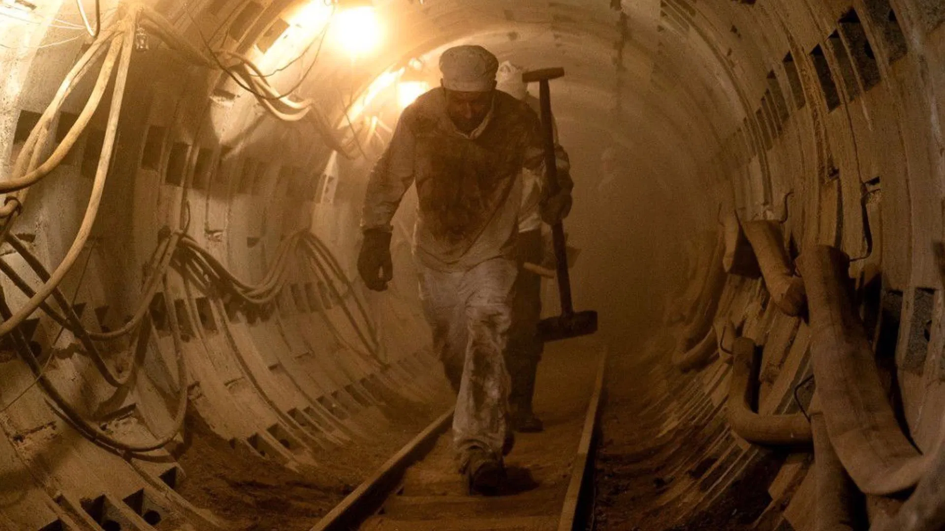 Chernobyl (2019) 4 Chernobyl (2019) 2019, Adam Nagaitis, Belgesel, Craig Mazin, Dram, Emily Watson, Gerilim, Jared Harris, Jessie Buckley, Paul Ritter, Robert Emms, Sam Troughton, Stellan Skarsgard, Tarih