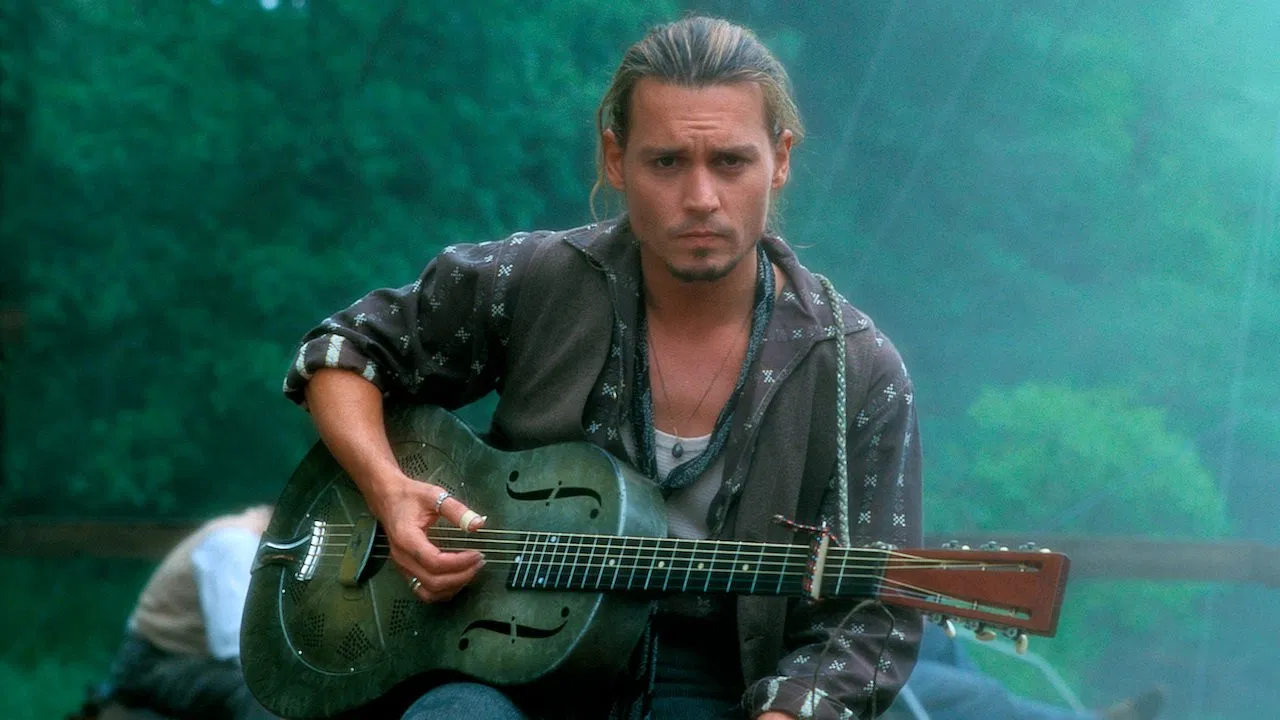 Çikolata - Chocolat (2000) 3 Çikolata - Chocolat (2000) 2000, Alfred Molina, Antonio Gill, Carrie-Anne Moss, Dram, Joanne Harris, Johnny Depp, Judi Dench, Juliette Binoche, Lasse Hallström, Robert Nelson Jacobs, Romantik