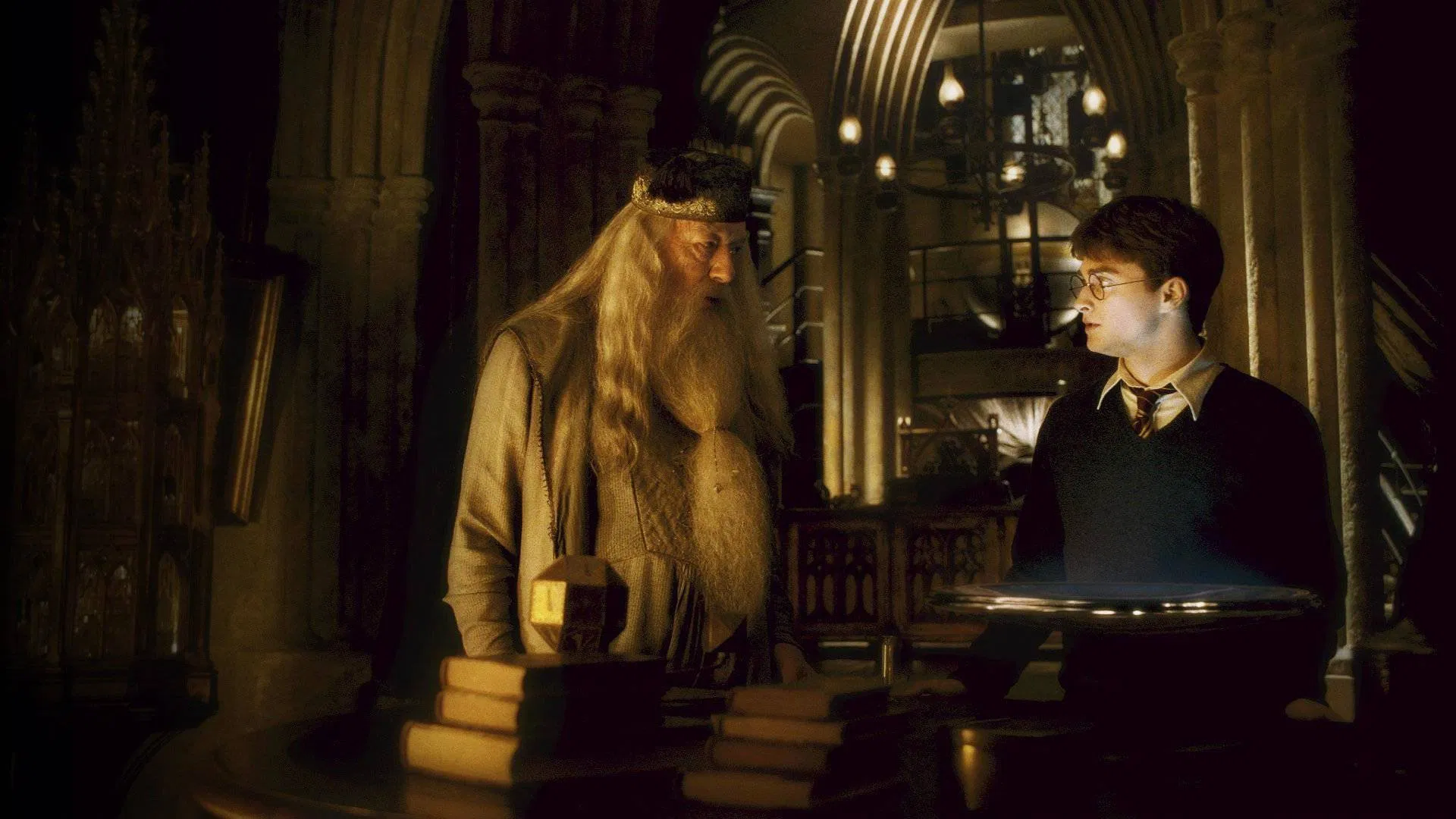 Harry Potter ve Melez Prens (2009) filminin detayları, bilgileri, fragmanı içerikte yer alıyor. 
