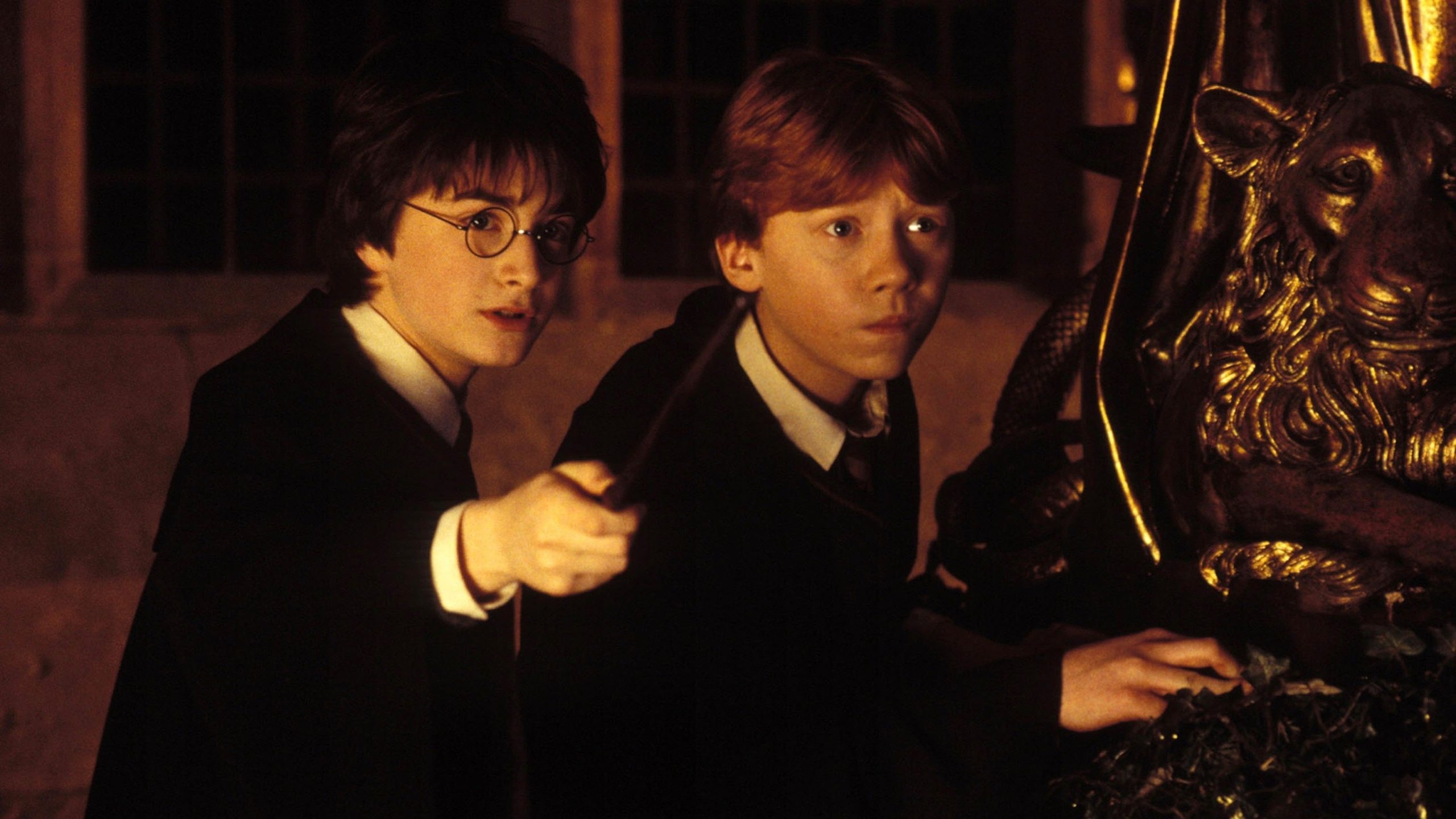 Harry Potter ve Sırlar Odası (2002) filminin önemli detayları, fragmanı içerikte yer alıyor.