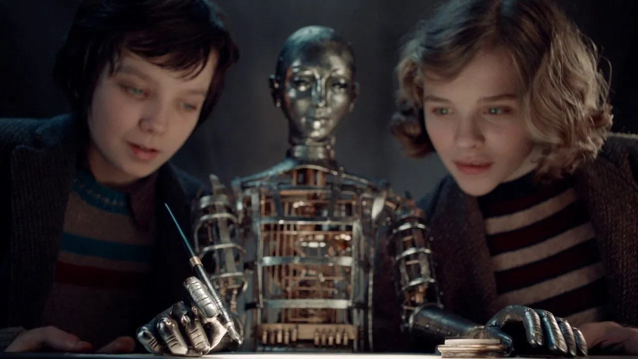 Hugo (2011) 2011, Aile, Asa Butterfield, Ben Kingsley, Brian Selznick, Chloe Grace Moretz, Christopher Lee, Dram, Fantastik, Gizem, John Logan, Macera, Martin Scorsese