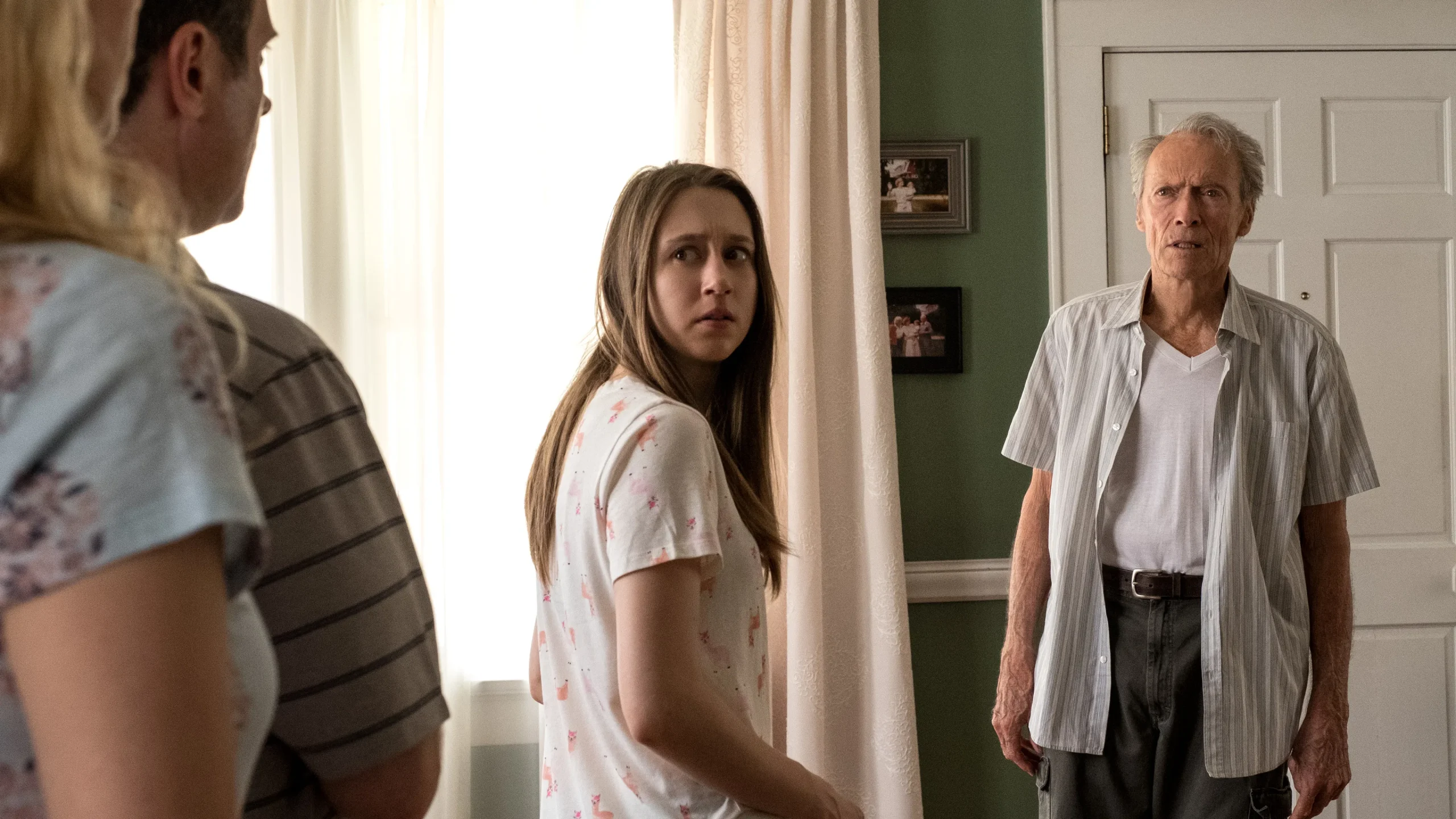 Kaçakçı - The Mule (2018) 2018, Adam Drescher, Alison Eastwood, Bradley Cooper, Clint Eastwood, Dram, Gerilim, Keith Flippen, Laurence Fishburne, Nick Schenk, Patrick L. Reyes, Sam Dolnick, Suç