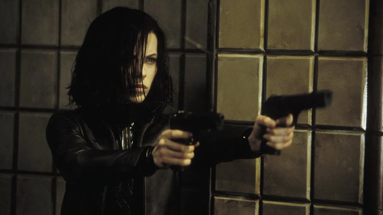 Karanlıklar Ülkesi - Underworld (2003) 2003, Aksiyon, Bill Nighy, Danny McBride, Erwin Leder, Fantastik, Gerilim, Kate Beckinsale, Kevin Grevioux, Len Wiseman, Michael Sheen, Robbie Gee, Scott Speedman, Shane Brolly, Sophia Myles