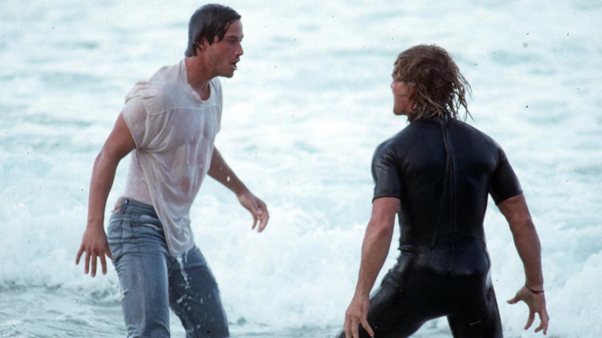 Kırılma Noktası - Point Break (1991) 1991, Aksiyon, Gary Busey, Gerilim, John C. McGinley, Kathryn Bigelow, Keanu Reeves, Lori Petty, Patrick Swayze, Rick King, Suç, W. Peter Iliff