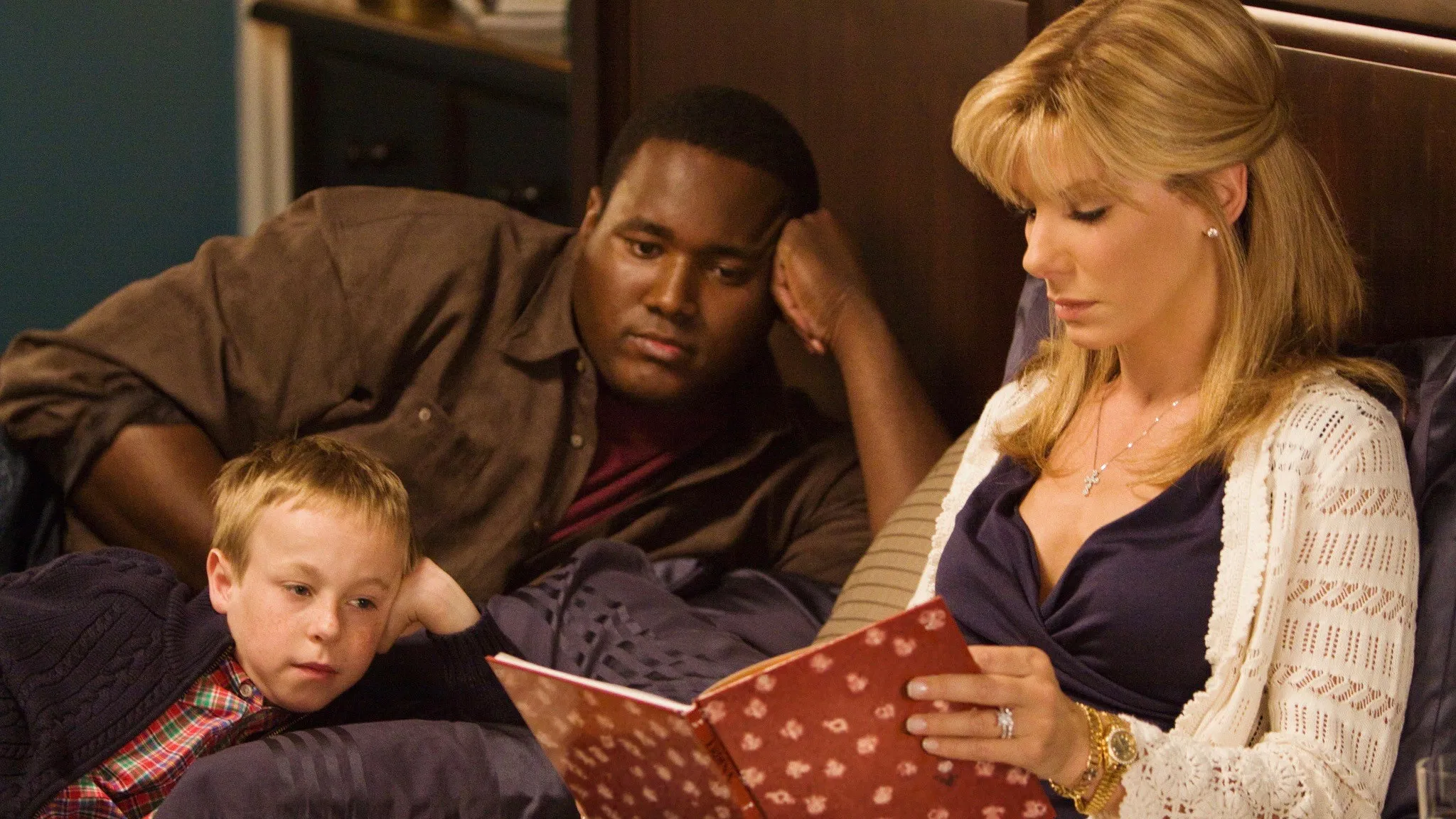 Kör Nokta - The Blind Side (2009) 4 Kör Nokta - The Blind Side (2009) 2009, Biyografi, Dram, Jae Head, John Lee Hancock, Lily Collins, Michael Lewis, Quinton Aaron, Sandra Bullock, Spor, Tim McGraw